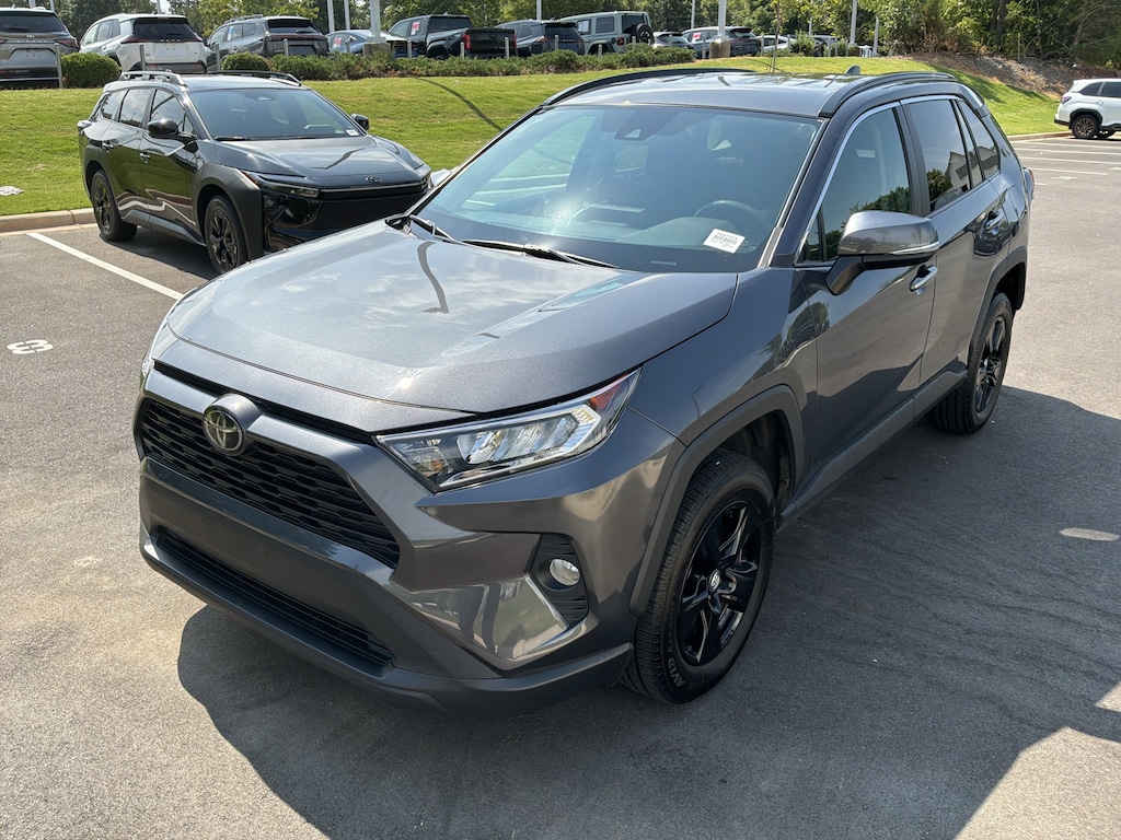 Used 2021 Toyota RAV4 XLE SUV