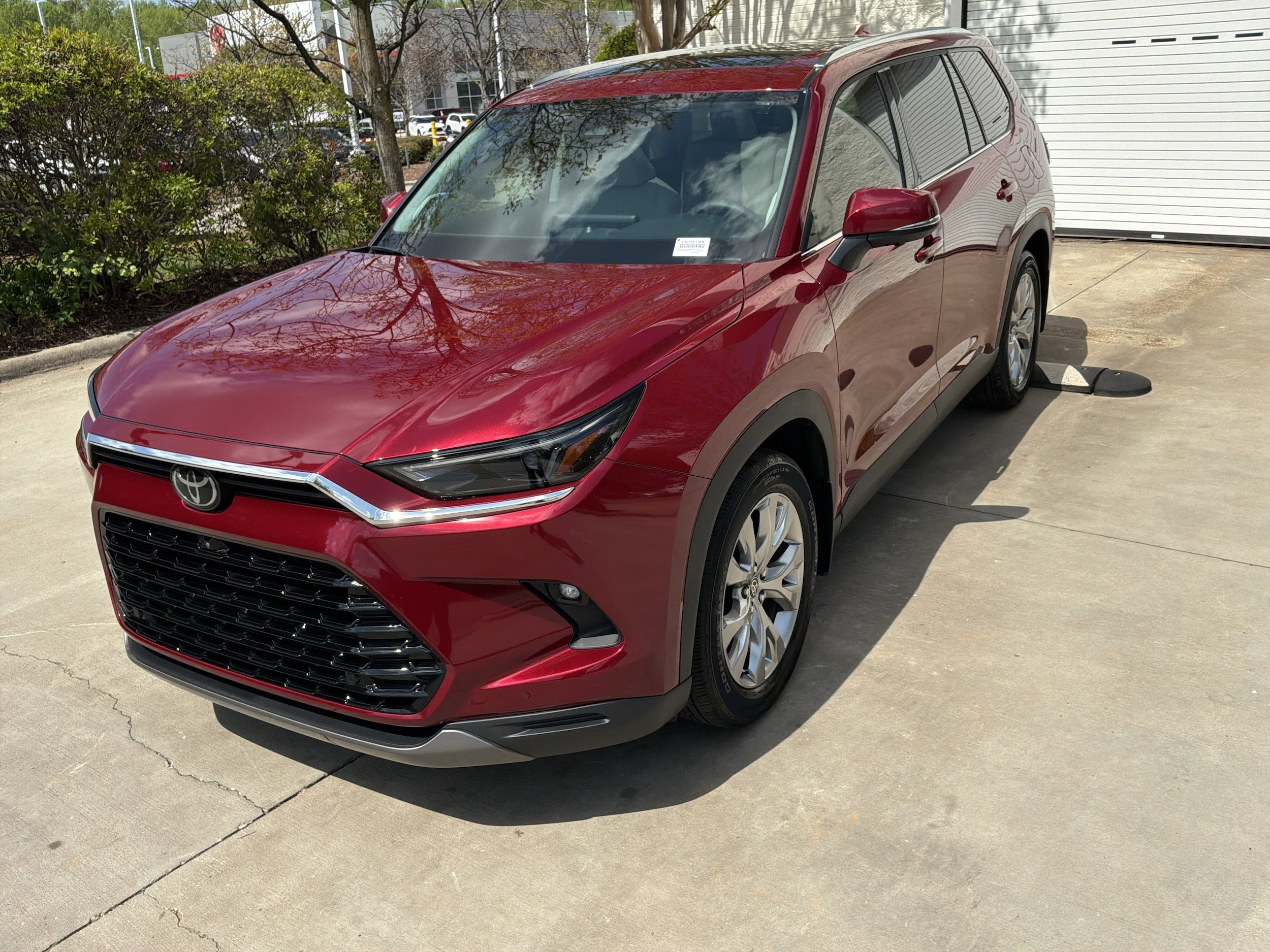 2025 Toyota Grand Highlander Limited photo 4