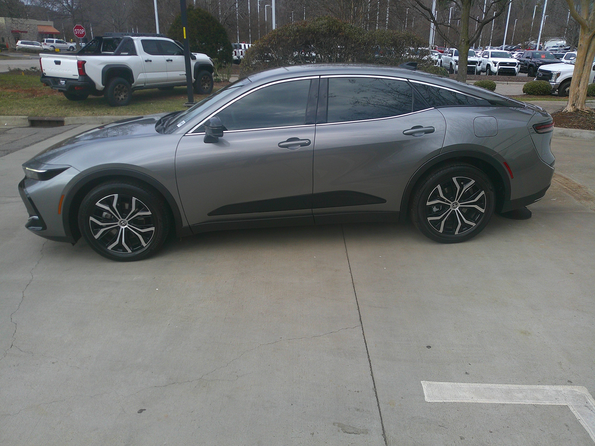 2026 Toyota Crown XLE photo 3