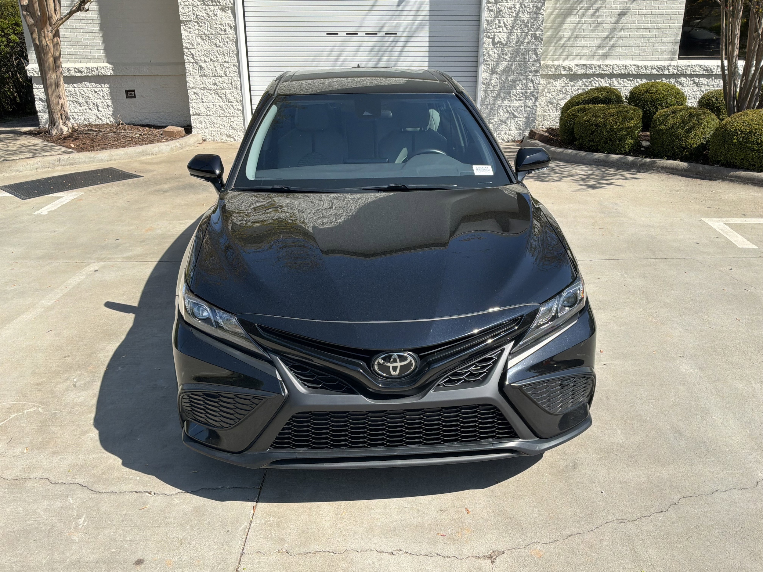 2024 Toyota Camry SE photo 2