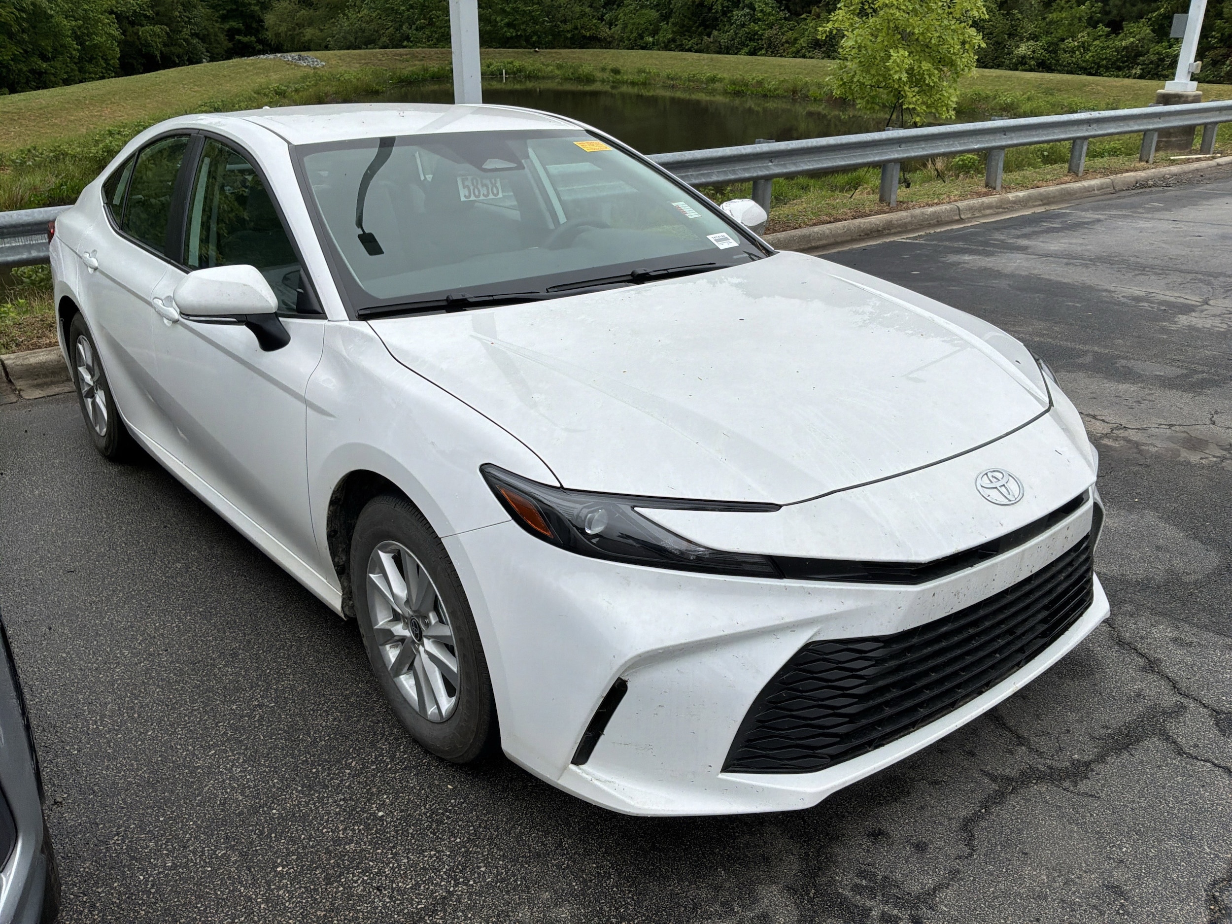 2025 Toyota Camry LE photo 2