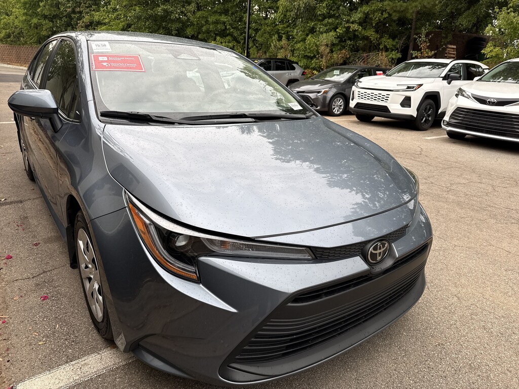 Certified 2025 Toyota Corolla LE Sedan