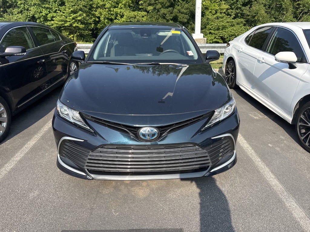 Used 2021 Toyota Camry Hybrid LE Sedan