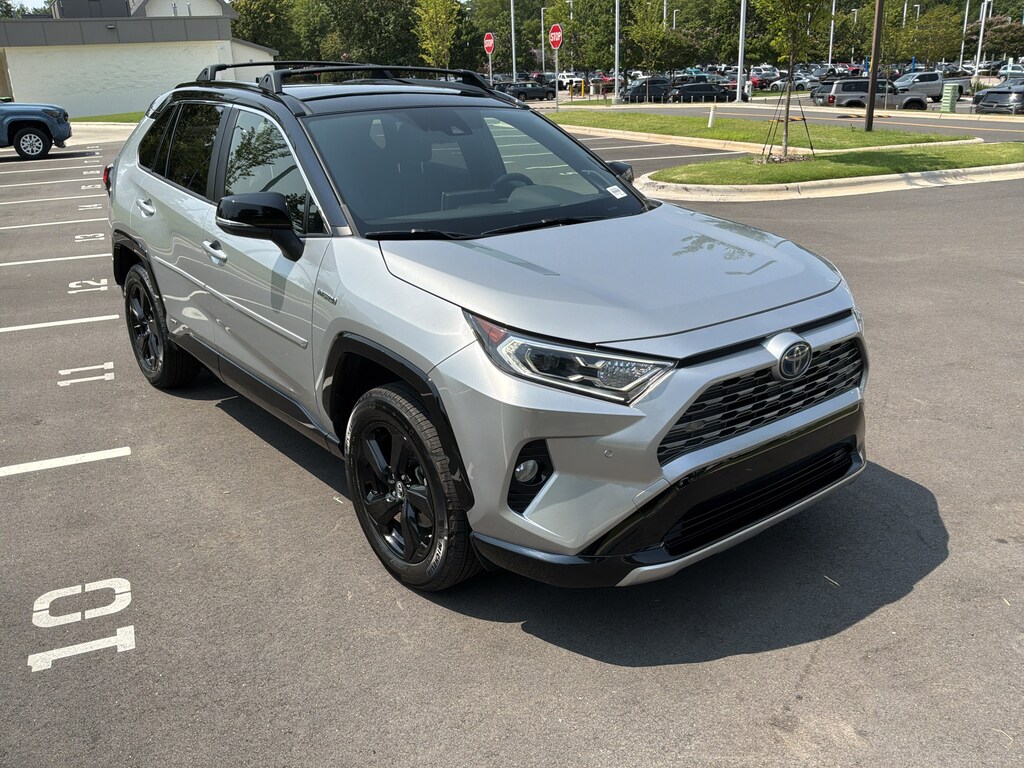 Used 2019 Toyota RAV4 Hybrid XSE SUV