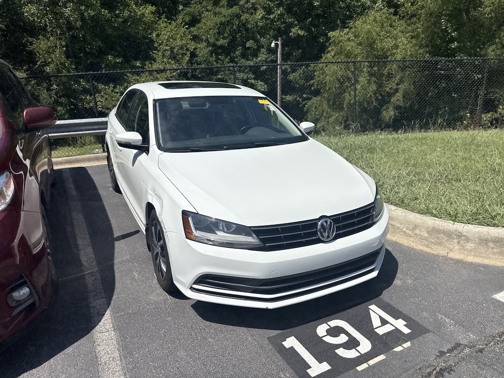 Used 2018 Volkswagen Jetta 1.4T SE Sedan