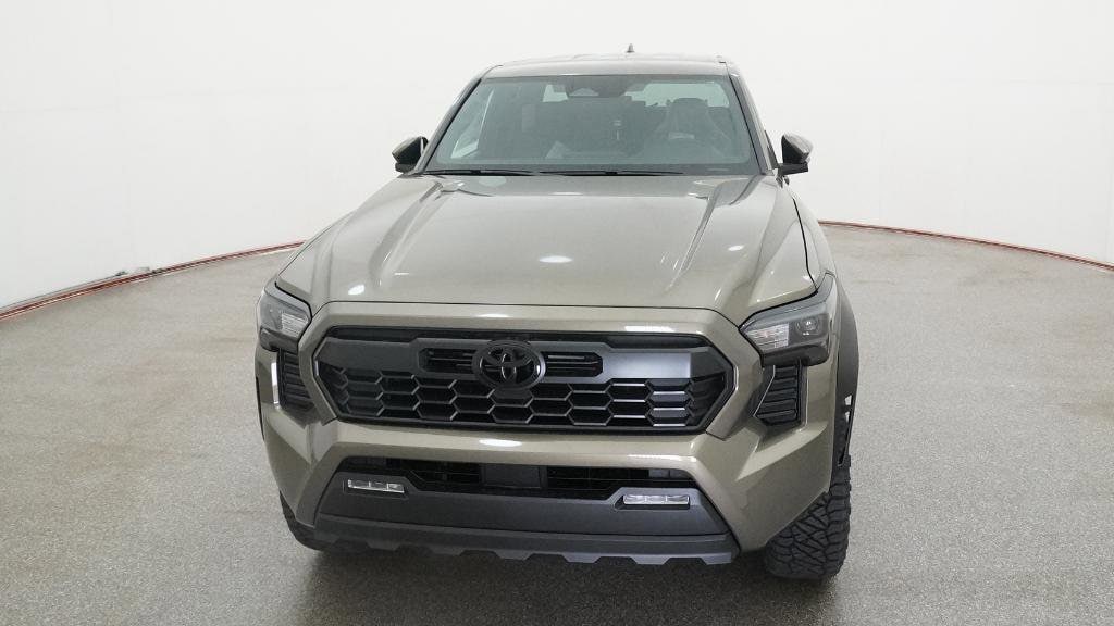 2026 Toyota Tacoma 4WD TRD Off Road Double Cab 5 Bed AT