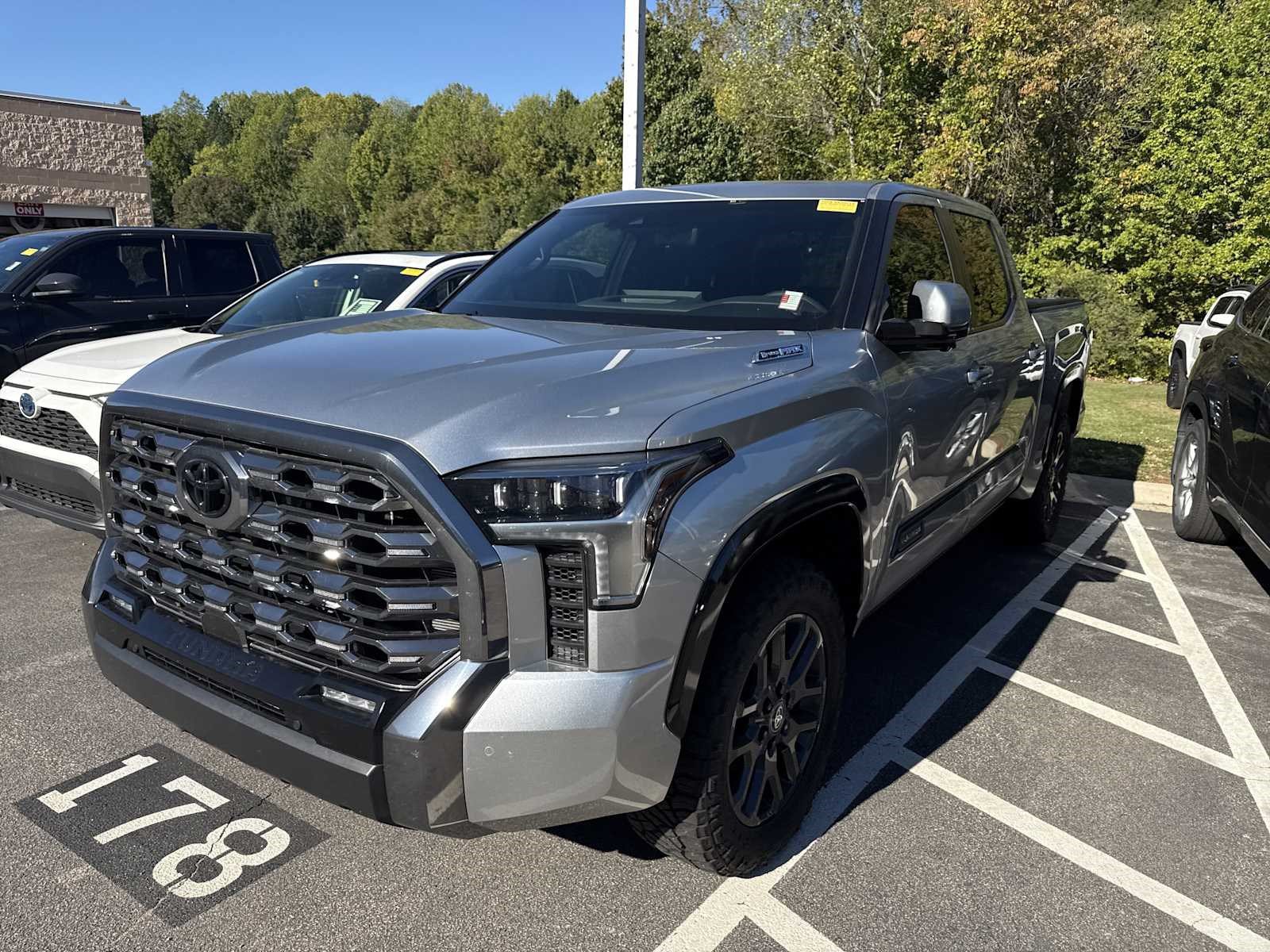 2026 Toyota Tundra 4WD Platinum Hybrid Pickup
