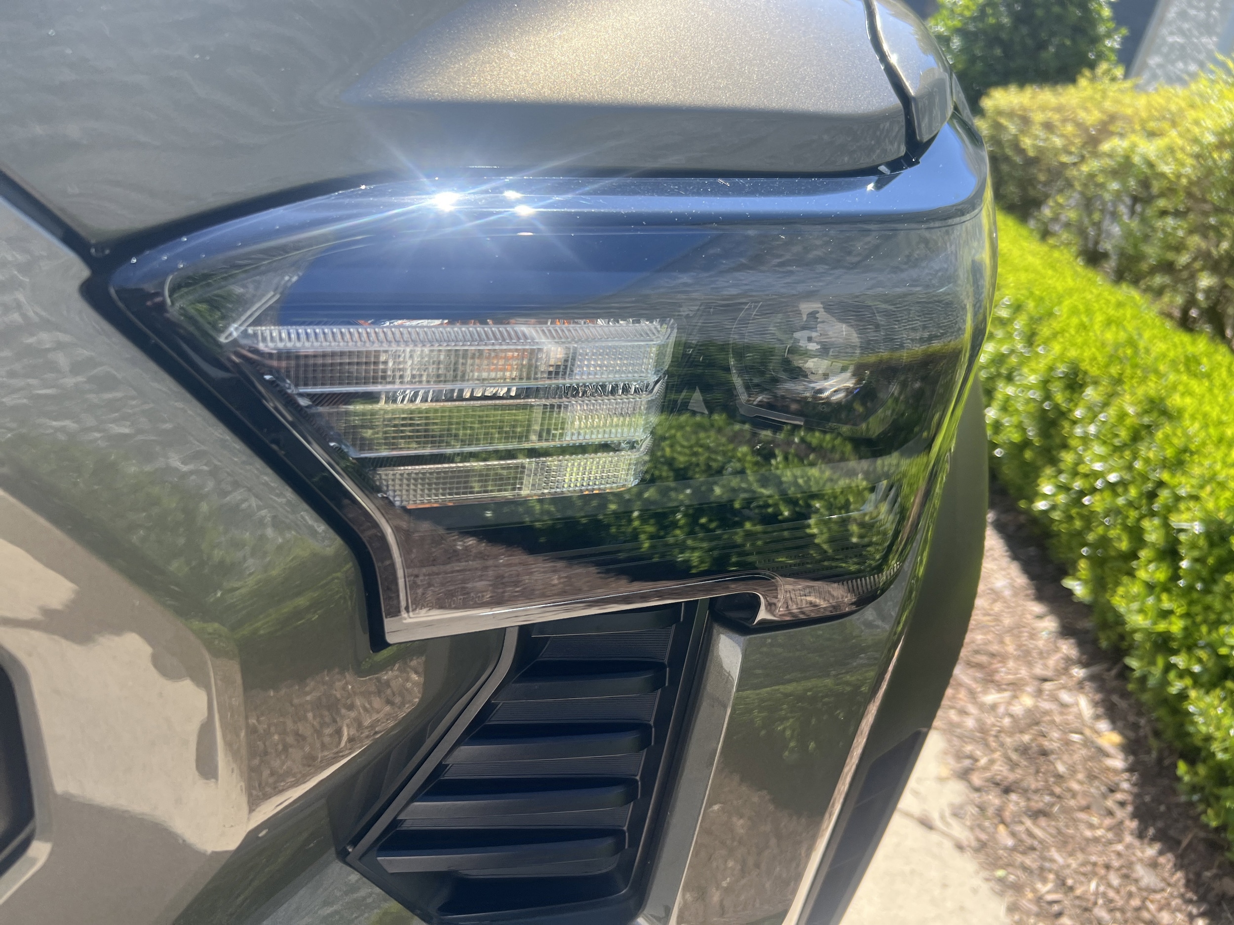 2025 Toyota Tacoma 4WD TRD Off Road photo 4