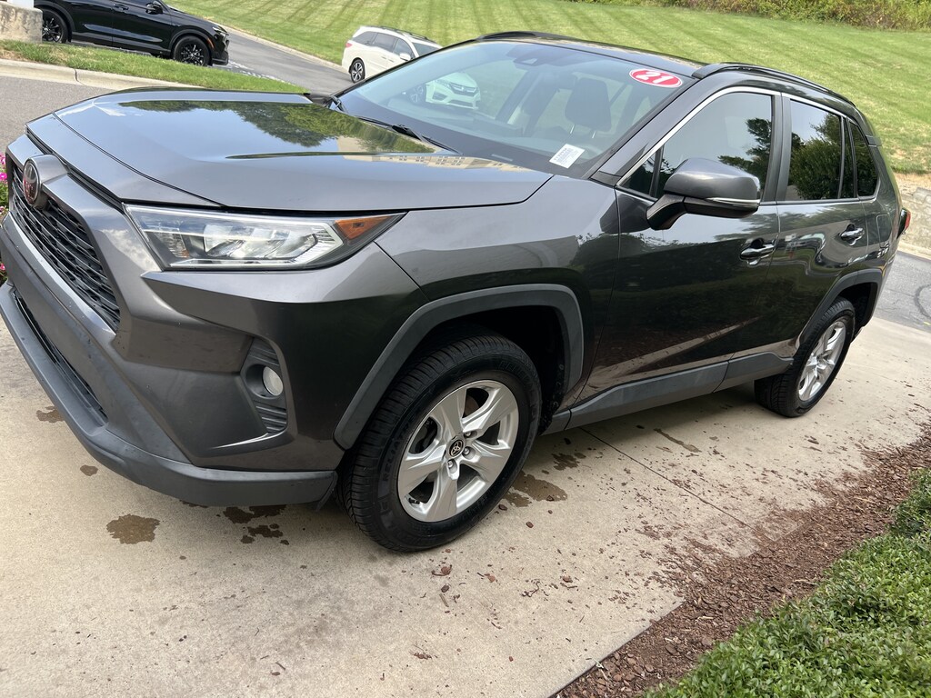 Used 2021 Toyota RAV4 XLE SUV