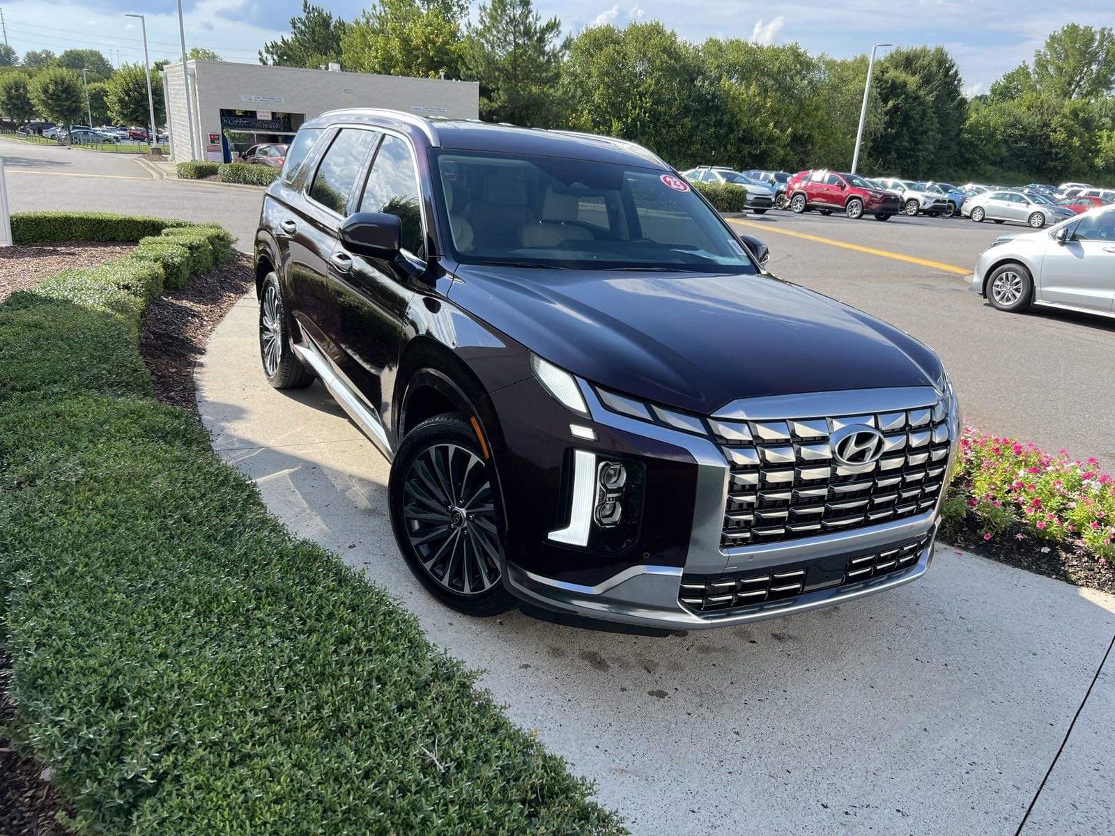 Used 2023 Hyundai Palisade Calligraphy with VIN KM8R7DGE4PU527551 for sale in Concord, NC