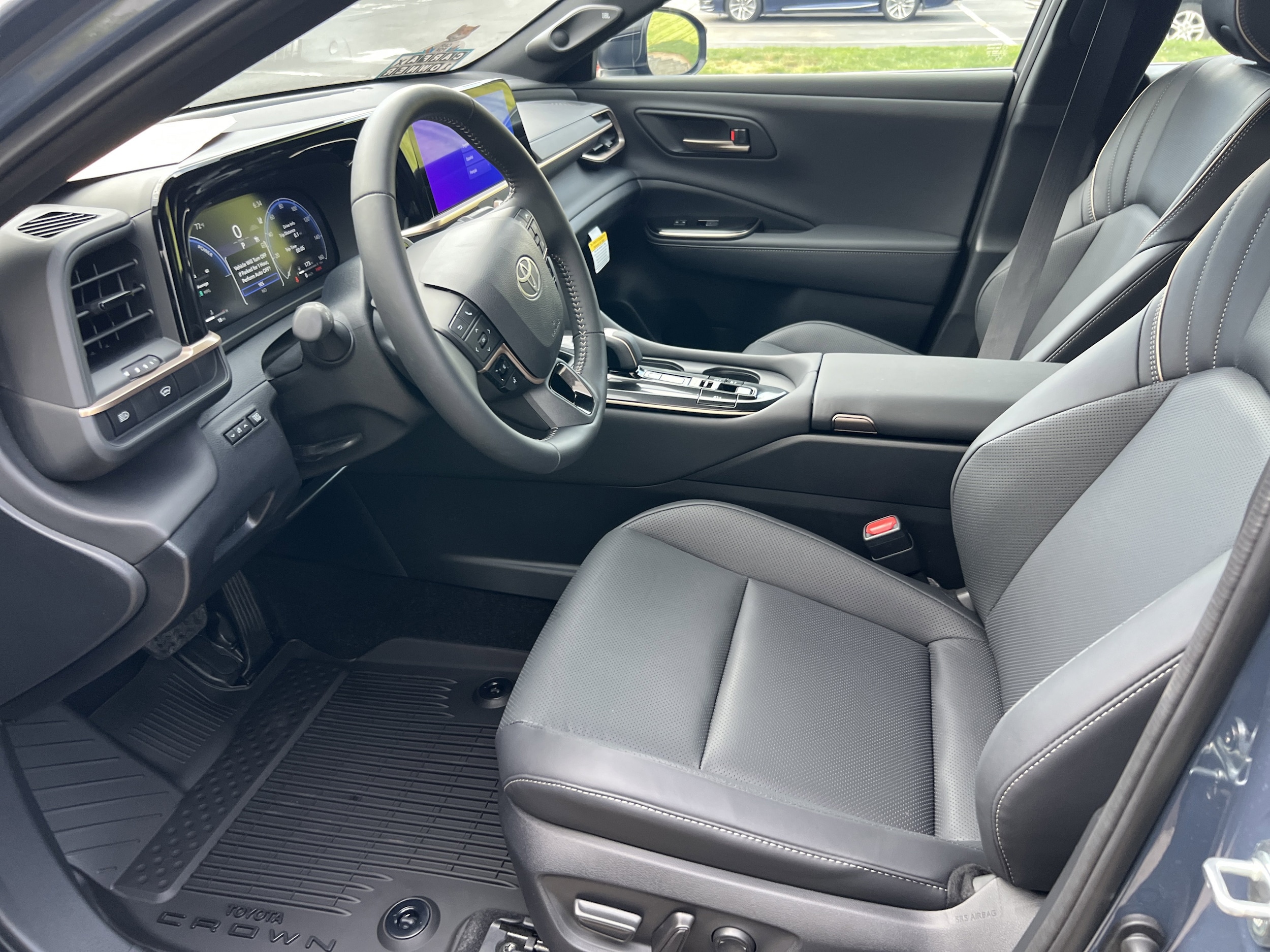 2026 Toyota Crown Limited photo 6