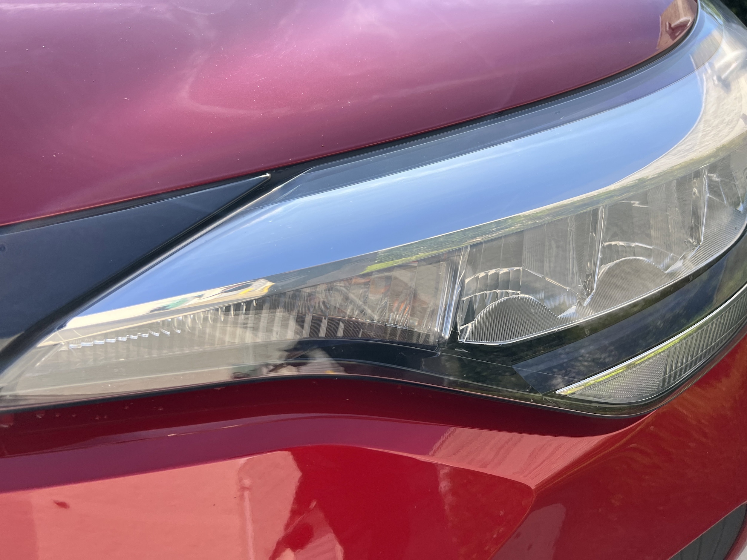 2020 Toyota C-HR XLE photo 5