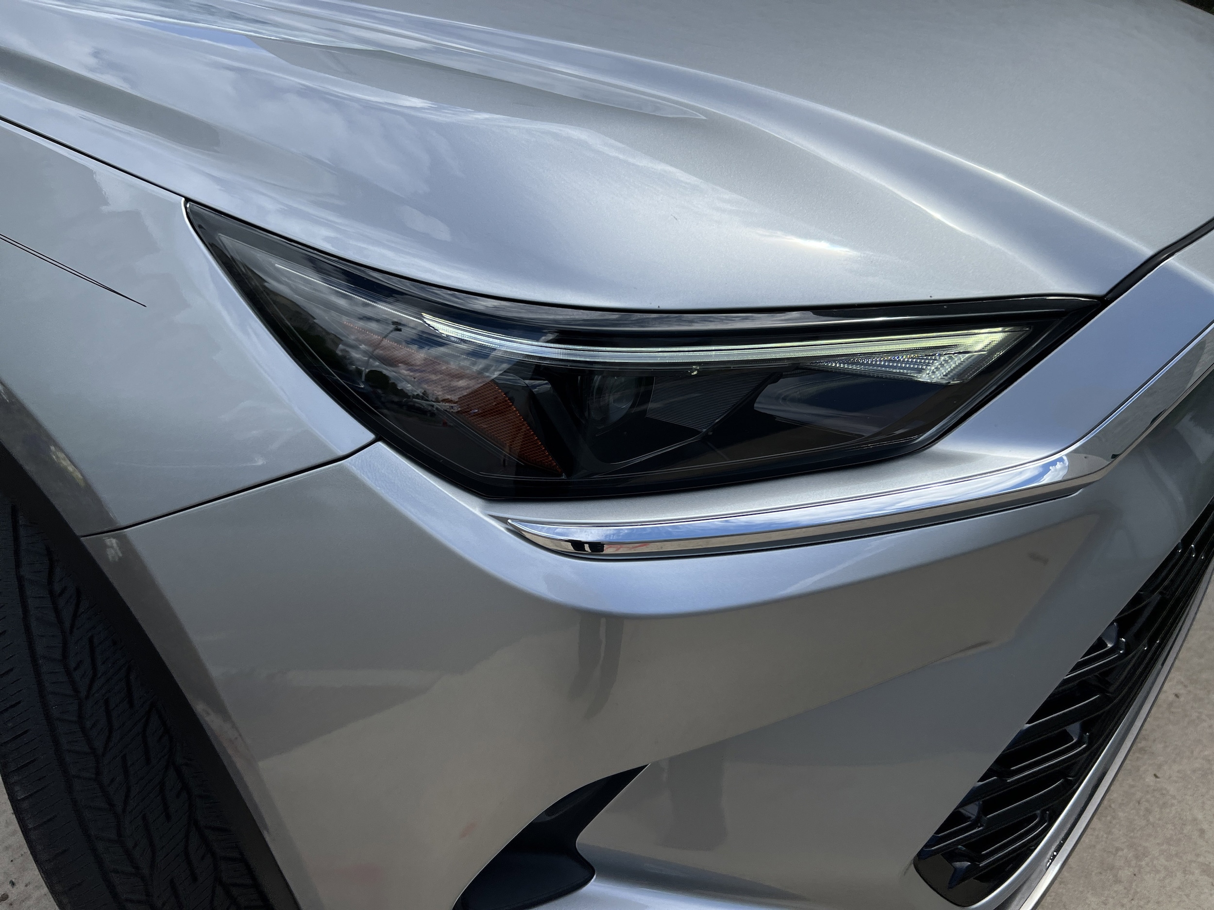 2024 Toyota Grand Highlander Limited photo 4