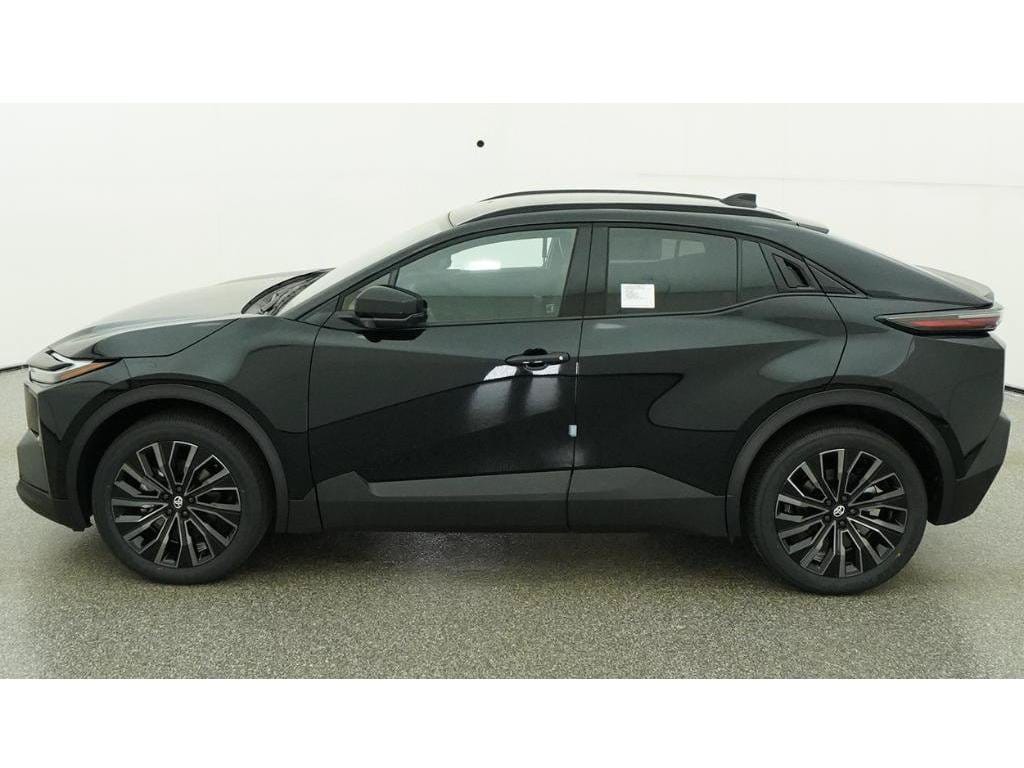 2026 Toyota C-HR XSE