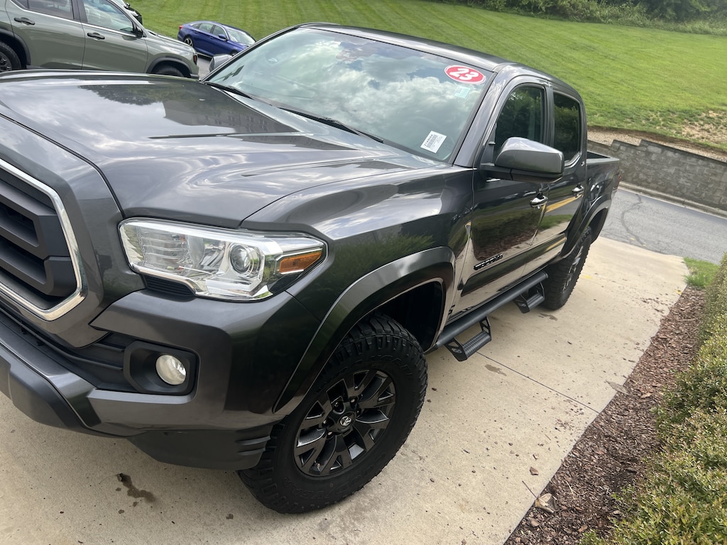 Used 2023 Toyota Tacoma 2WD SR5 Pickup