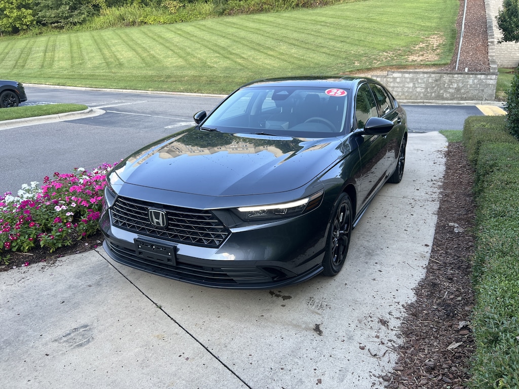 Used 2025 Honda Accord SE Sedan