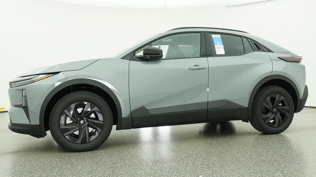 2026 Toyota C-HR SE