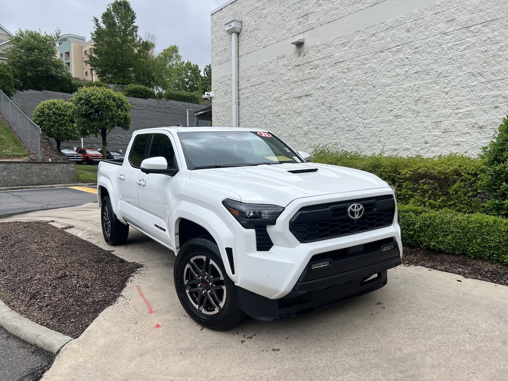 Used 2025 Toyota Tacoma 4WD TRD Sport Pickup