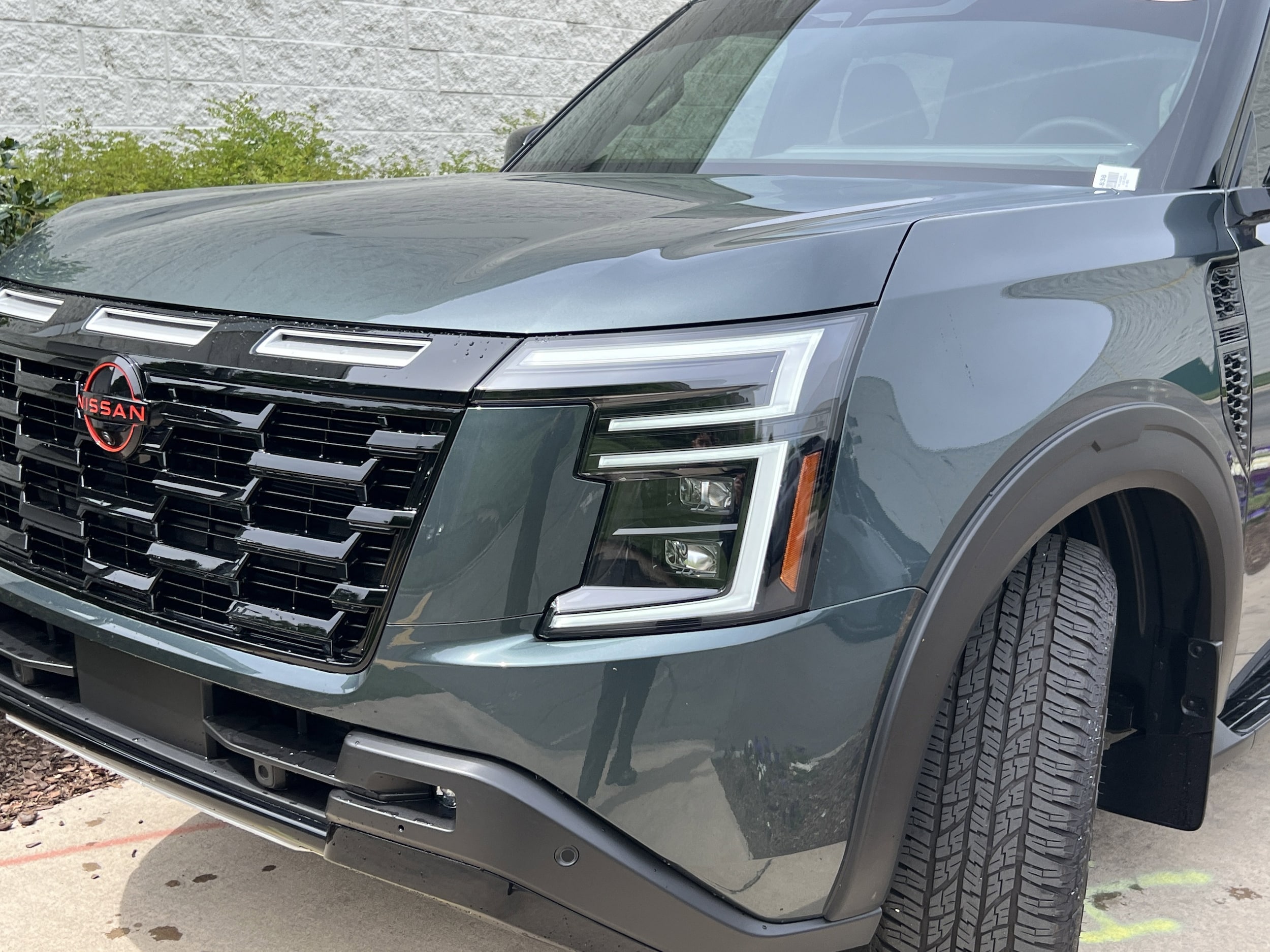 2026 Nissan Armada PRO-4X photo 4