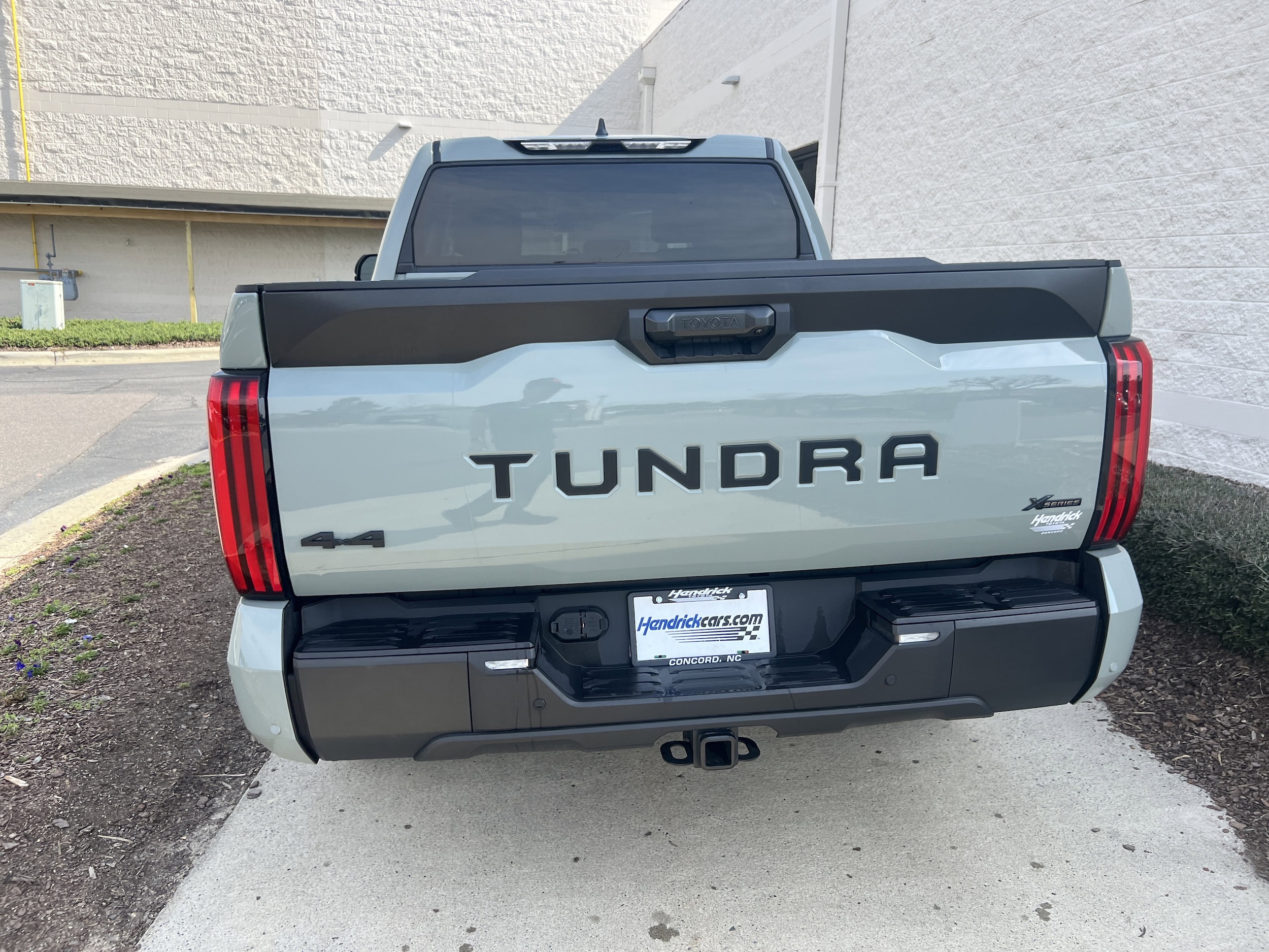 2024 Toyota Tundra 4WD SR5 photo 3