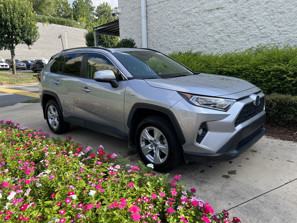 Used 2021 Toyota RAV4 Hybrid XLE SUV