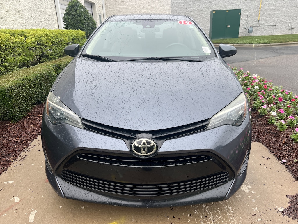 Used 2019 Toyota Corolla LE Sedan