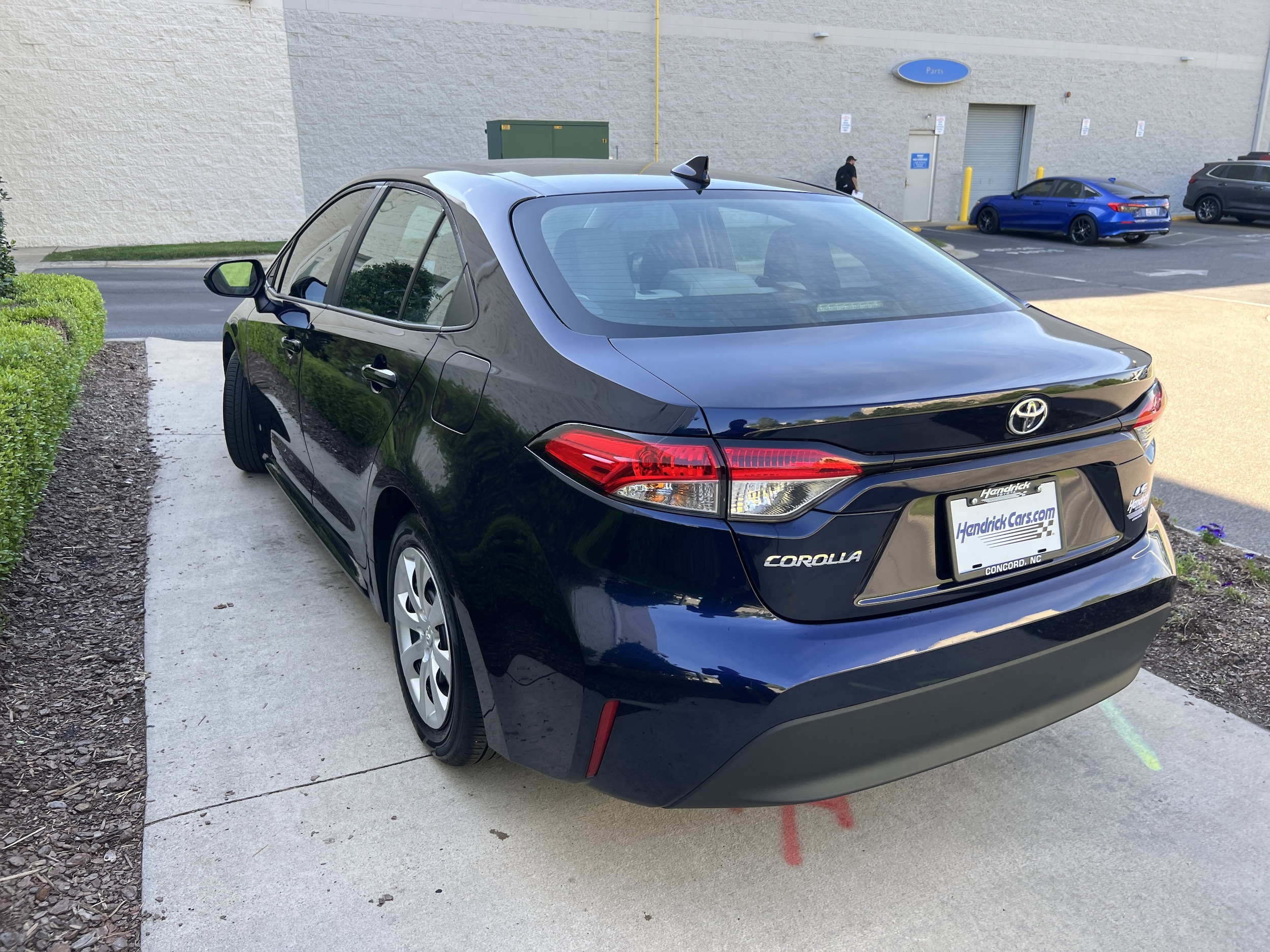 2024 Toyota Corolla LE photo 6