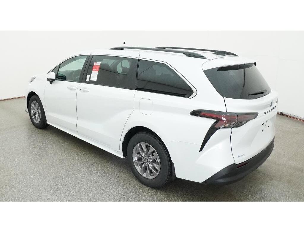 Toyota Sienna XLE