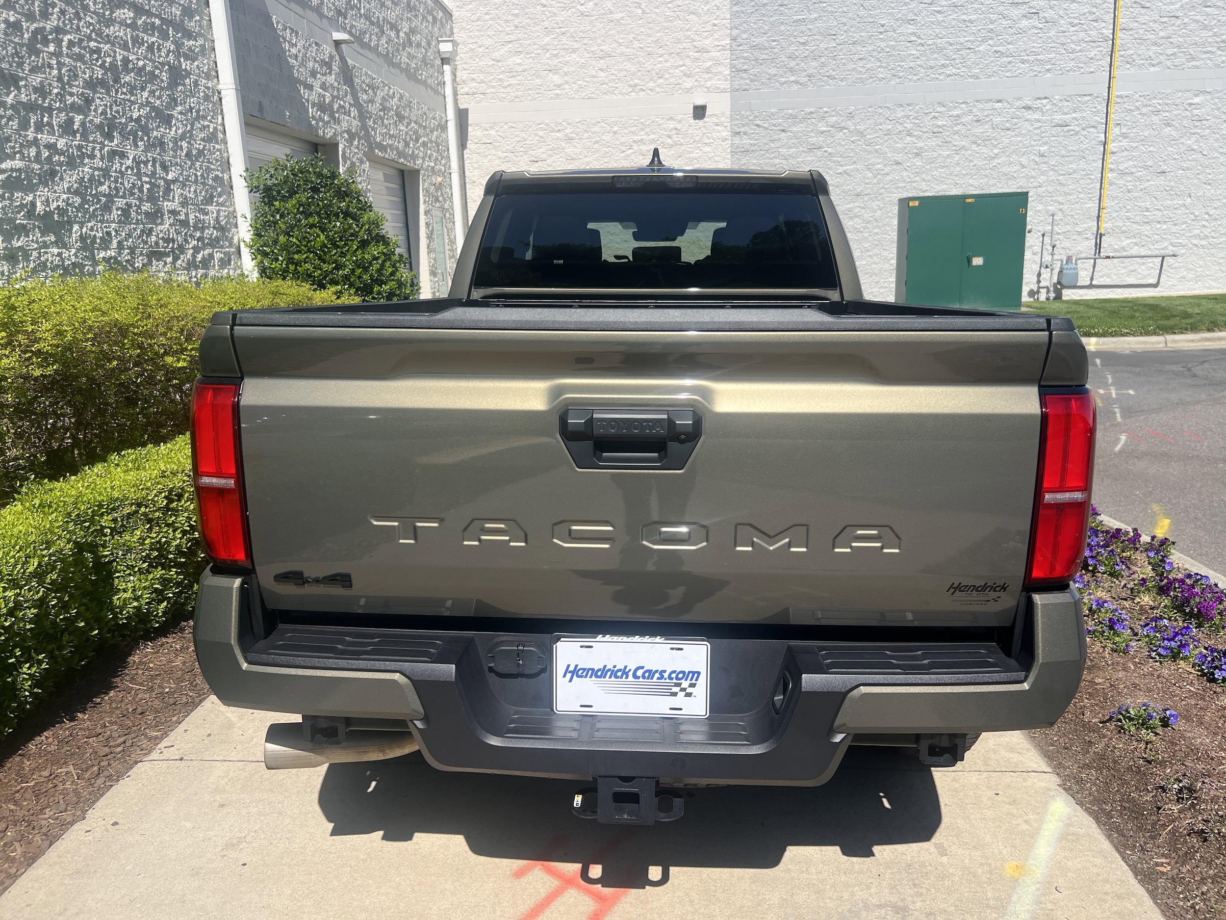 2025 Toyota Tacoma 4WD TRD Off Road photo 3