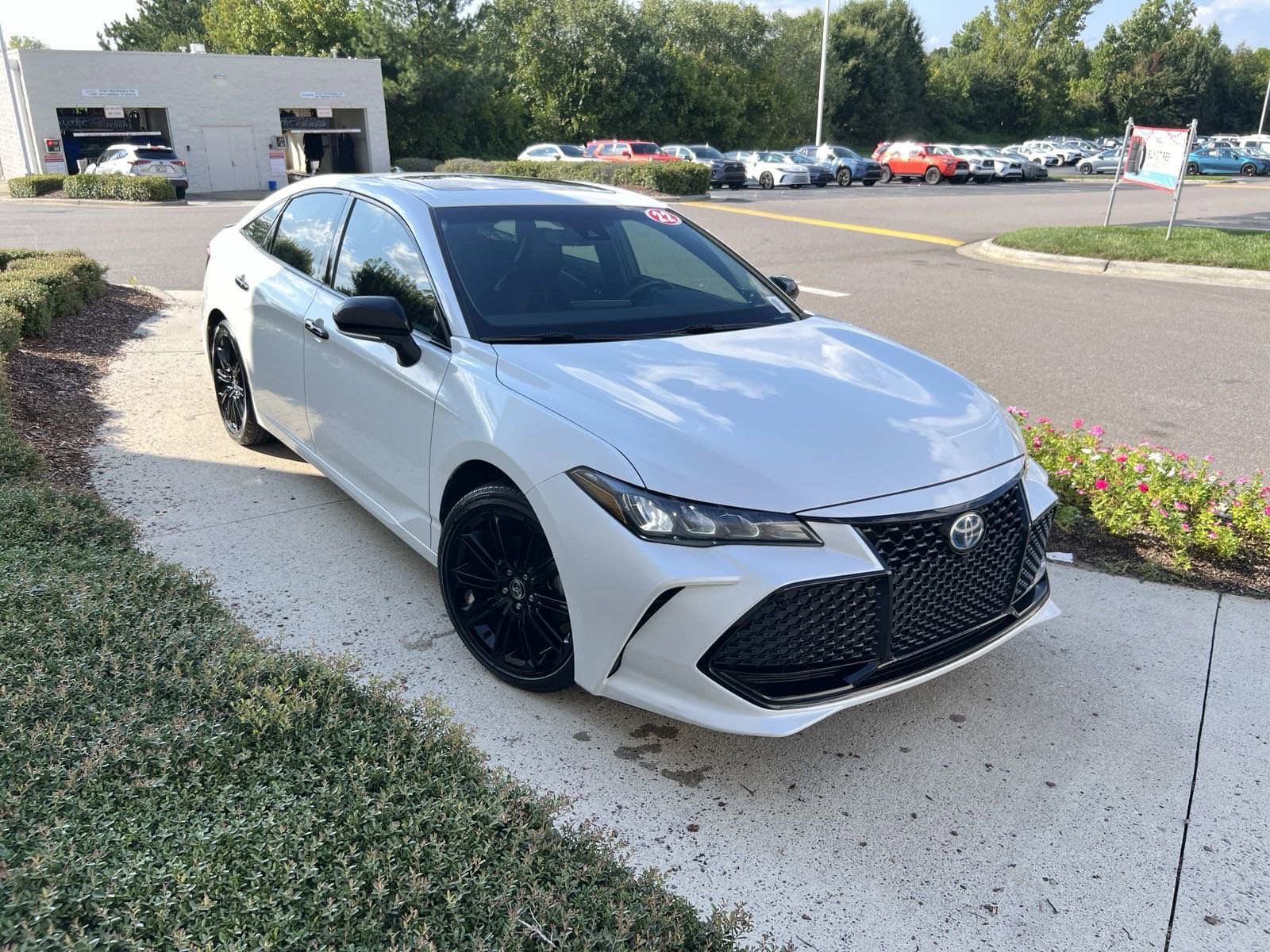 Certified 2022 Toyota Avalon XSE Nightshade with VIN 4T1EA1AB5NU015615 for sale in Concord, NC