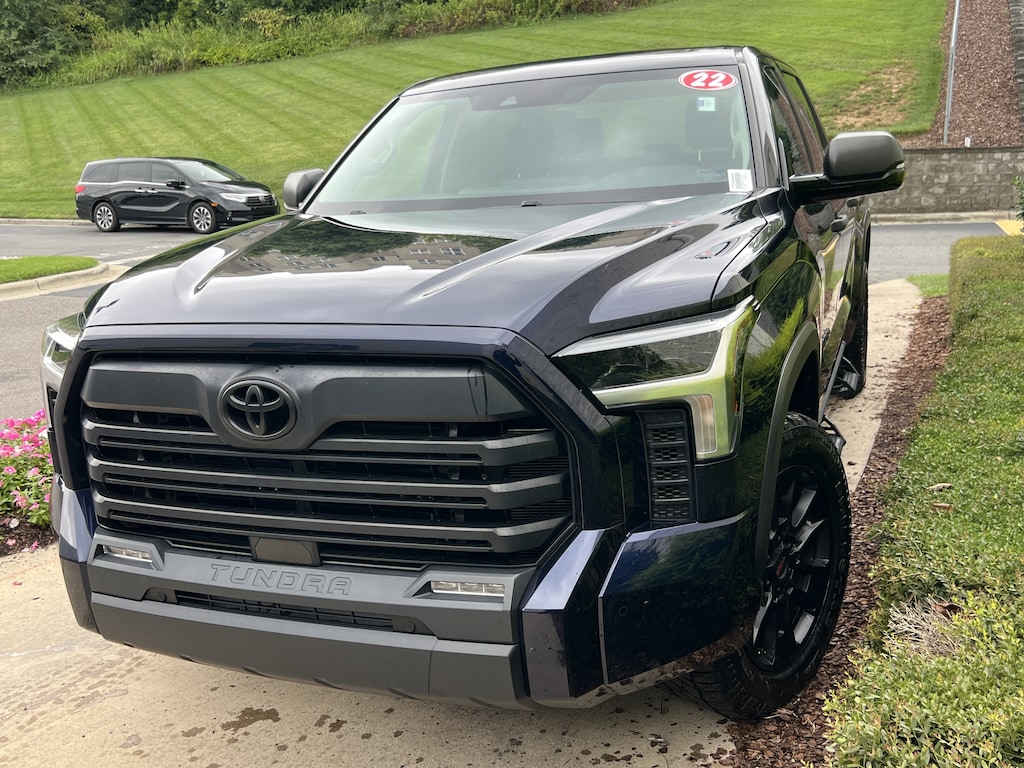 Used 2022 Toyota Tundra 4WD SR5 Pickup