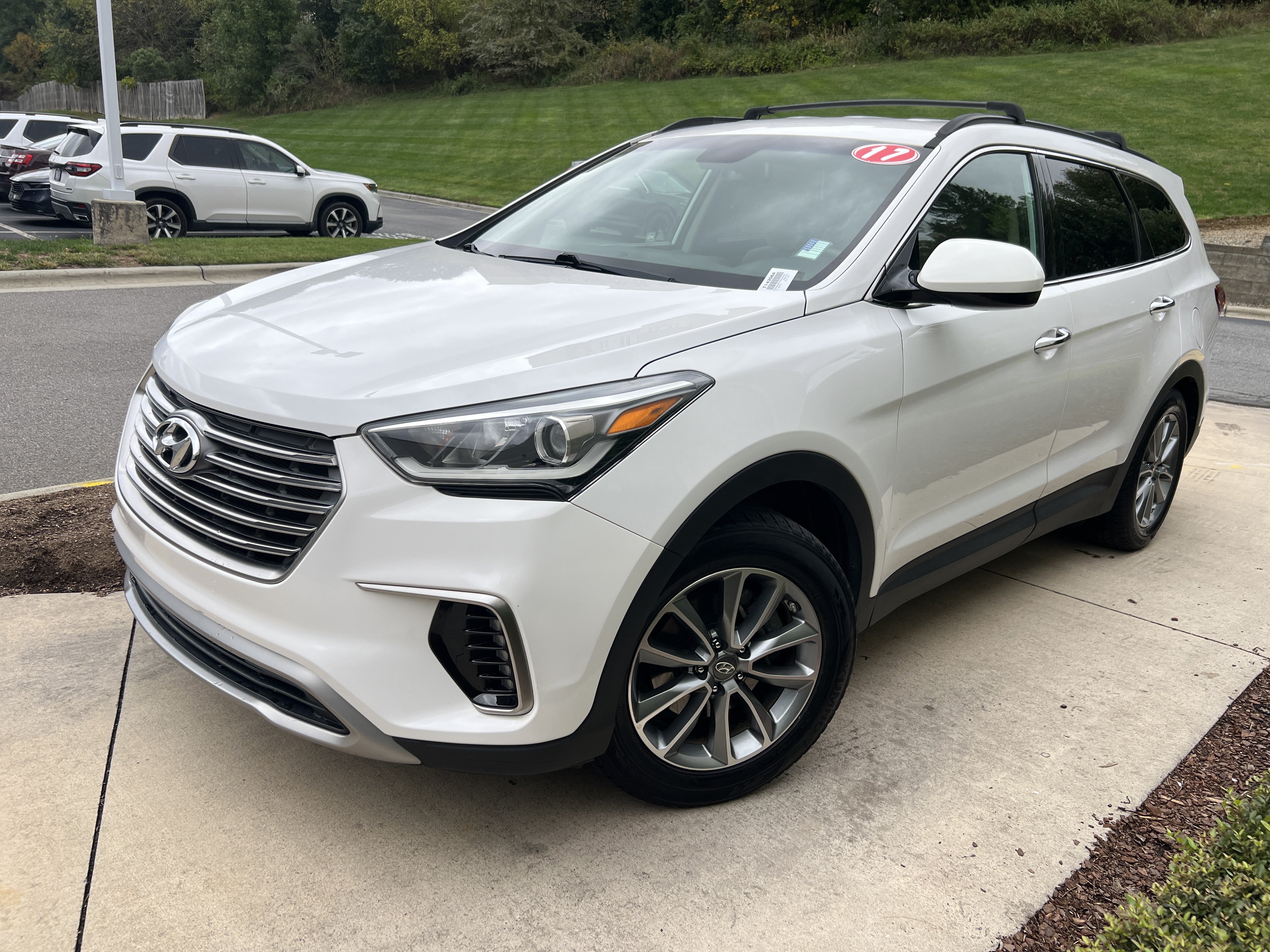 Used 2017 Hyundai Santa Fe SE SUV