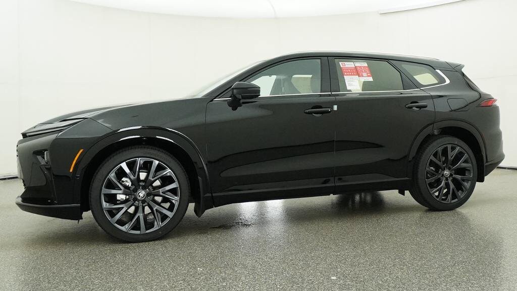 2026 Toyota Crown Signia Limited