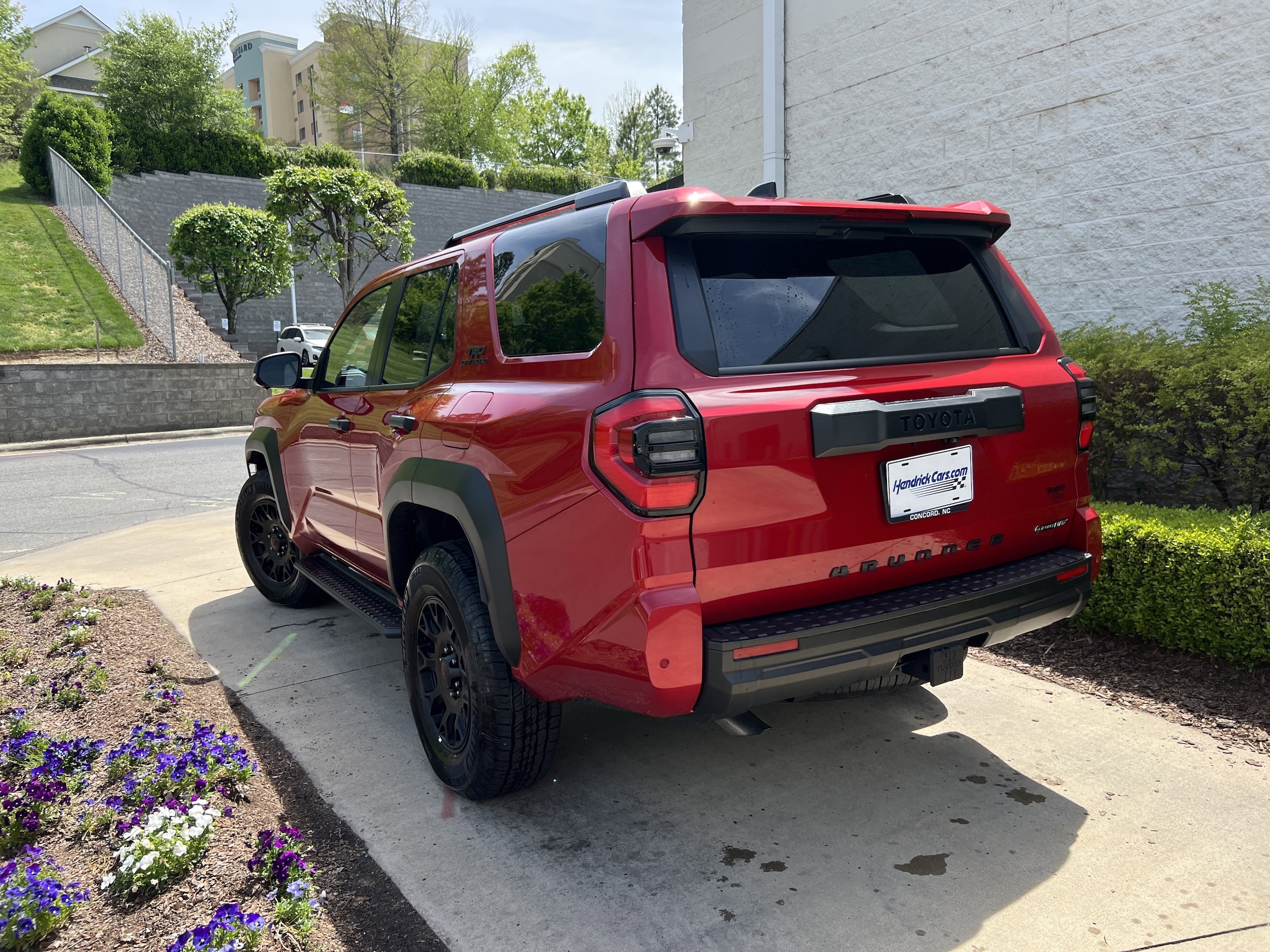 2025 Toyota 4Runner Hybrid TRD Off Road Premium photo 6