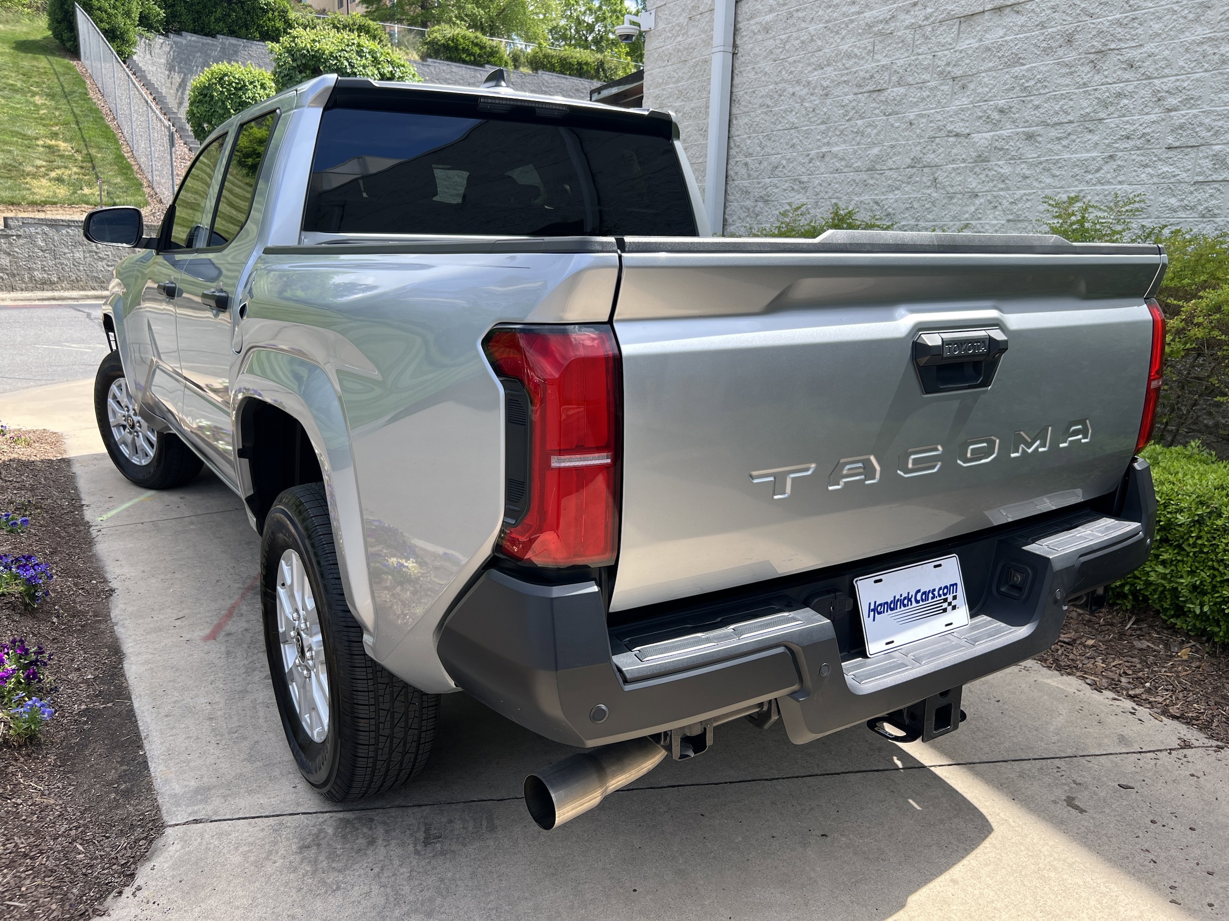 2025 Toyota Tacoma 2WD SR photo 6