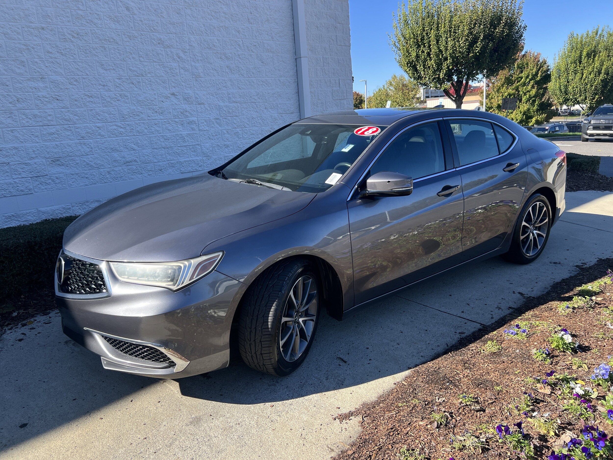 2018 Acura TLX 2.4L Technology photo 3