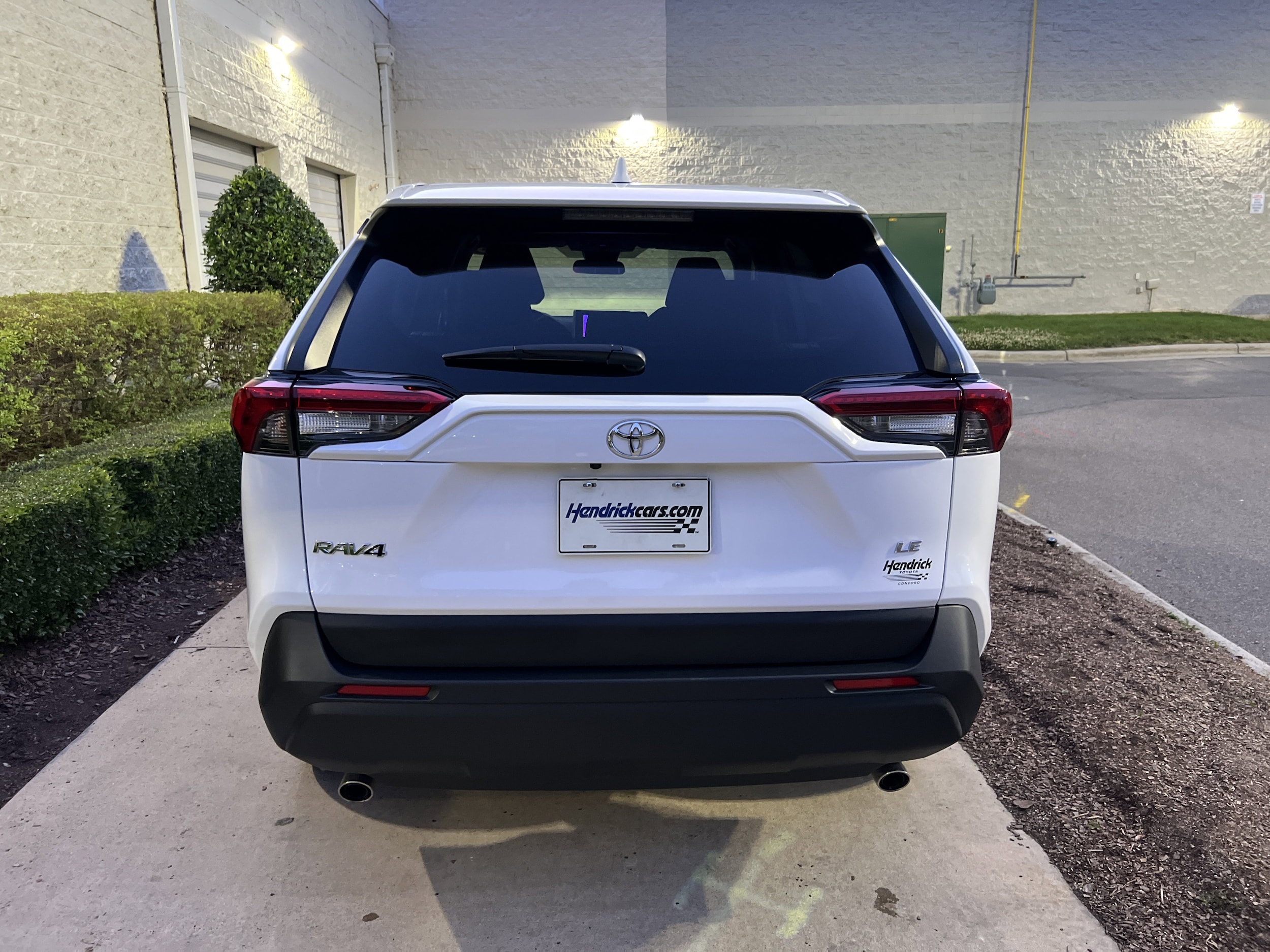 2025 Toyota RAV4 LE photo 6
