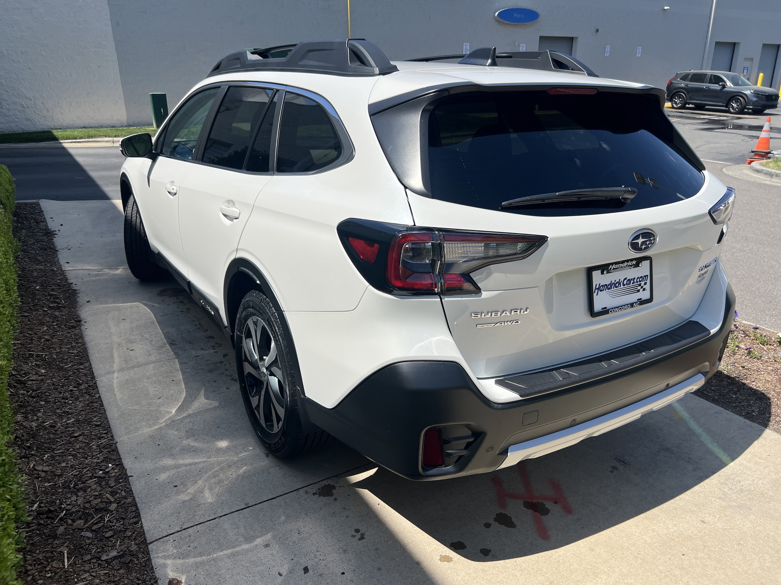 2021 Subaru Outback Limited photo 6