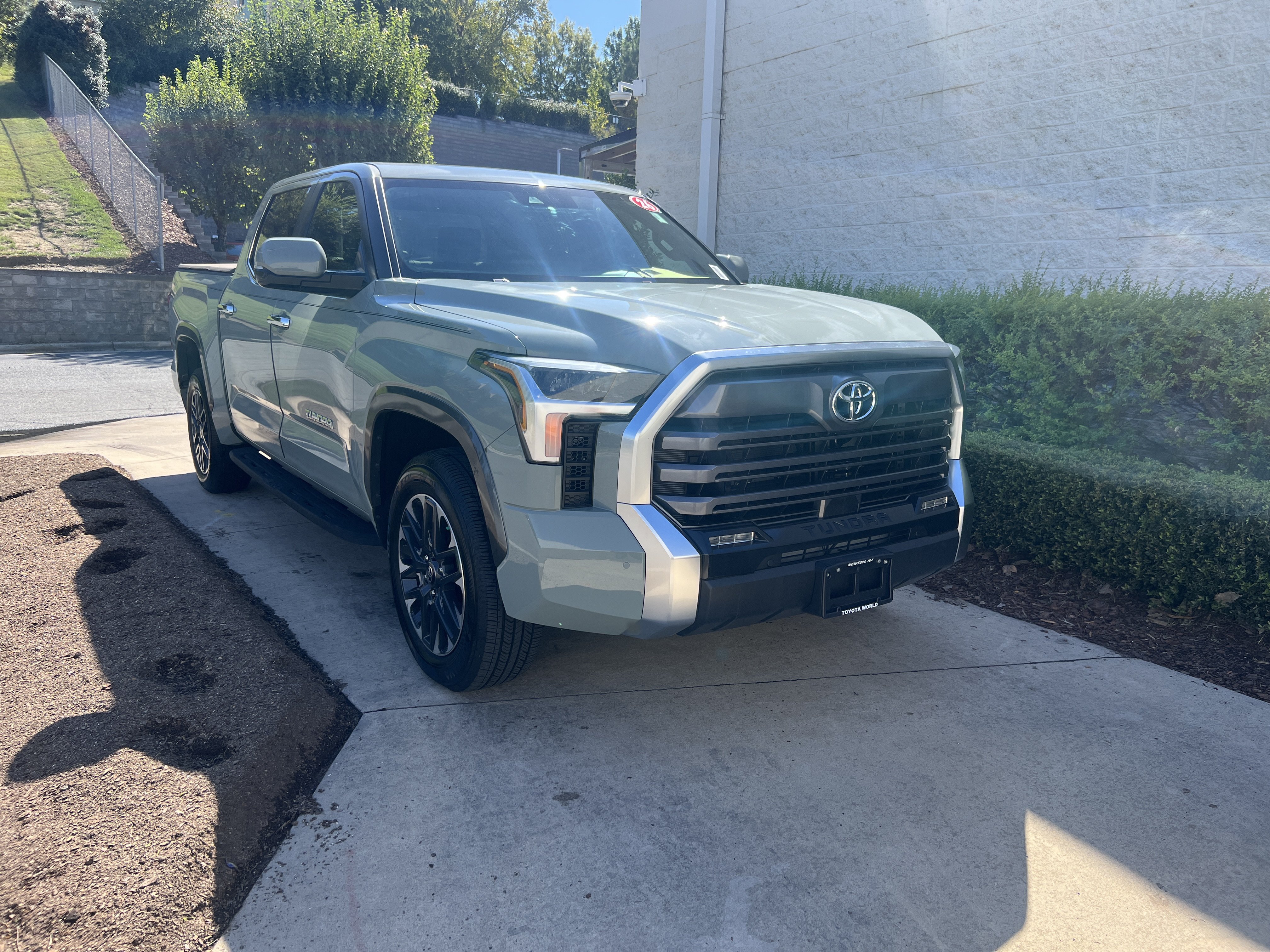 2026 Toyota Tundra 4WD Limited Pickup