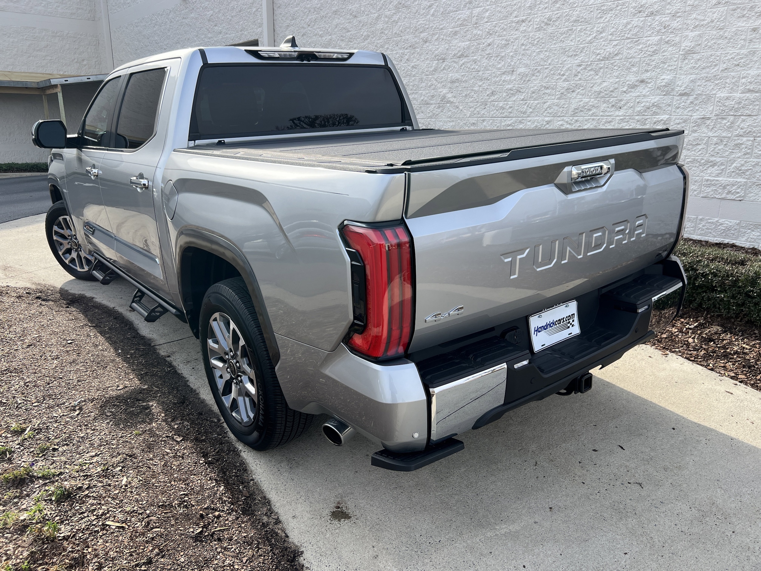 2024 Toyota Tundra 4WD 1794 Edition Hybrid photo 6