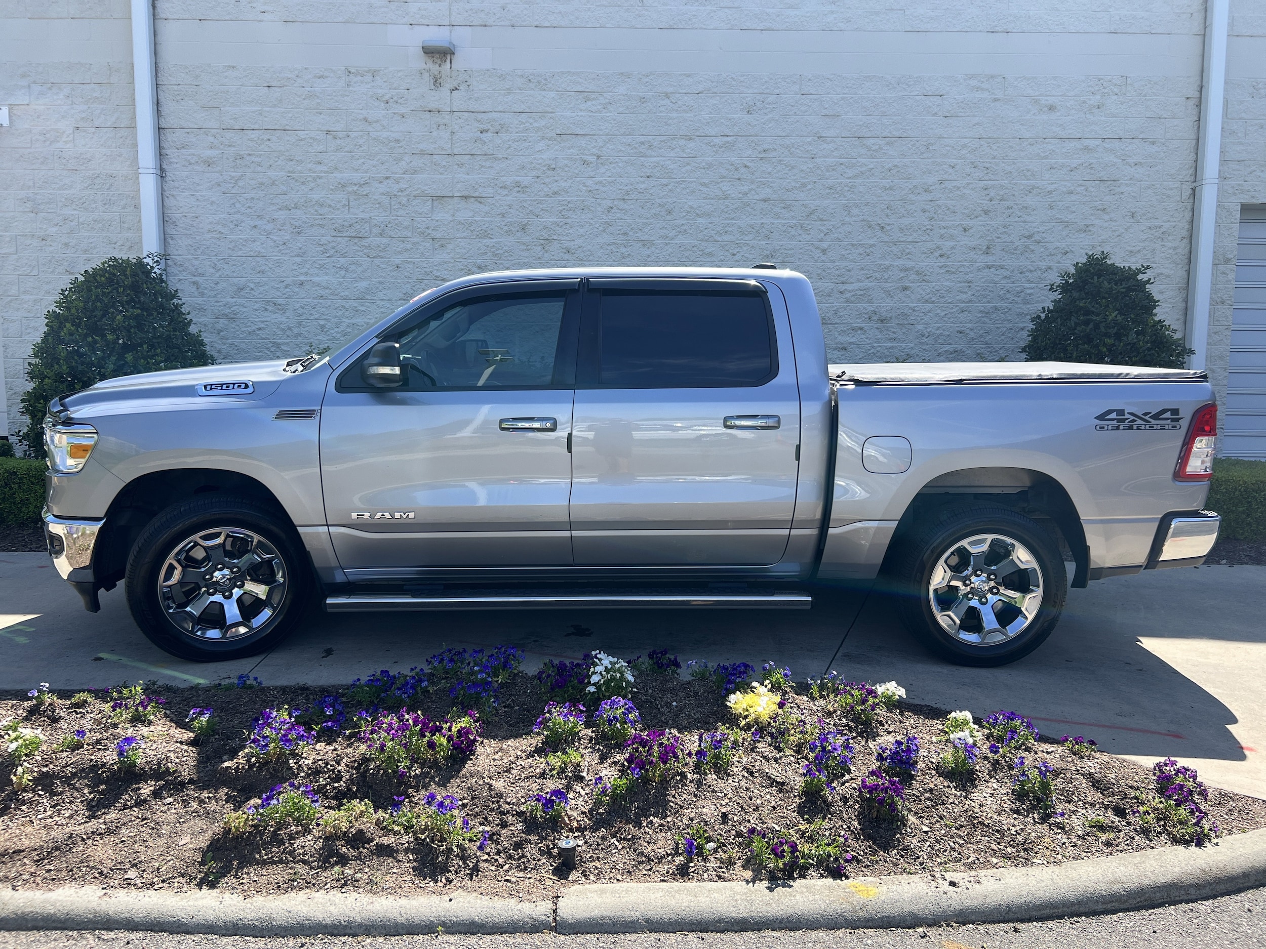 2019 Ram 1500 Big Horn/Lone Star photo 6