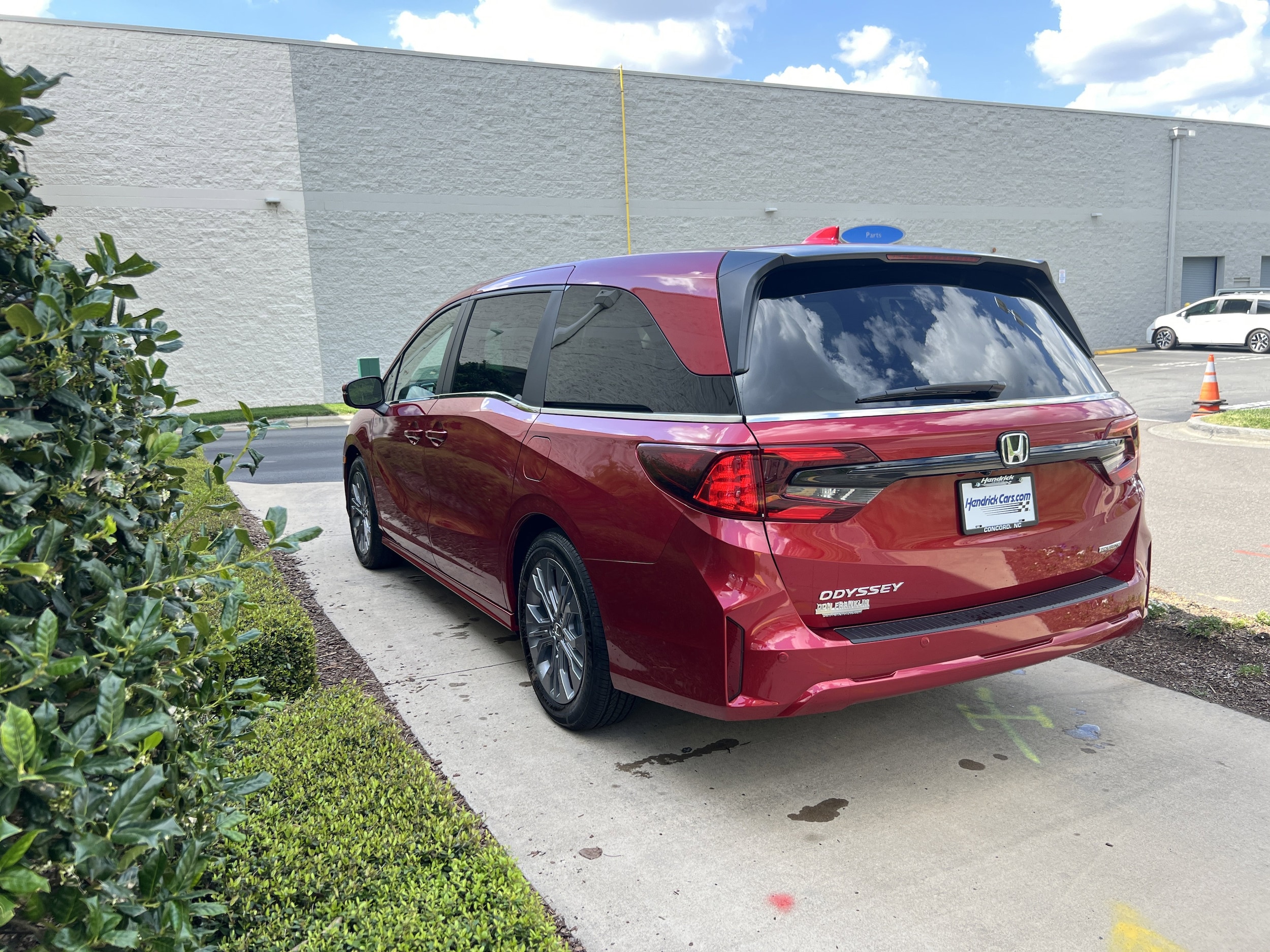 2025 Honda Odyssey Touring photo 6