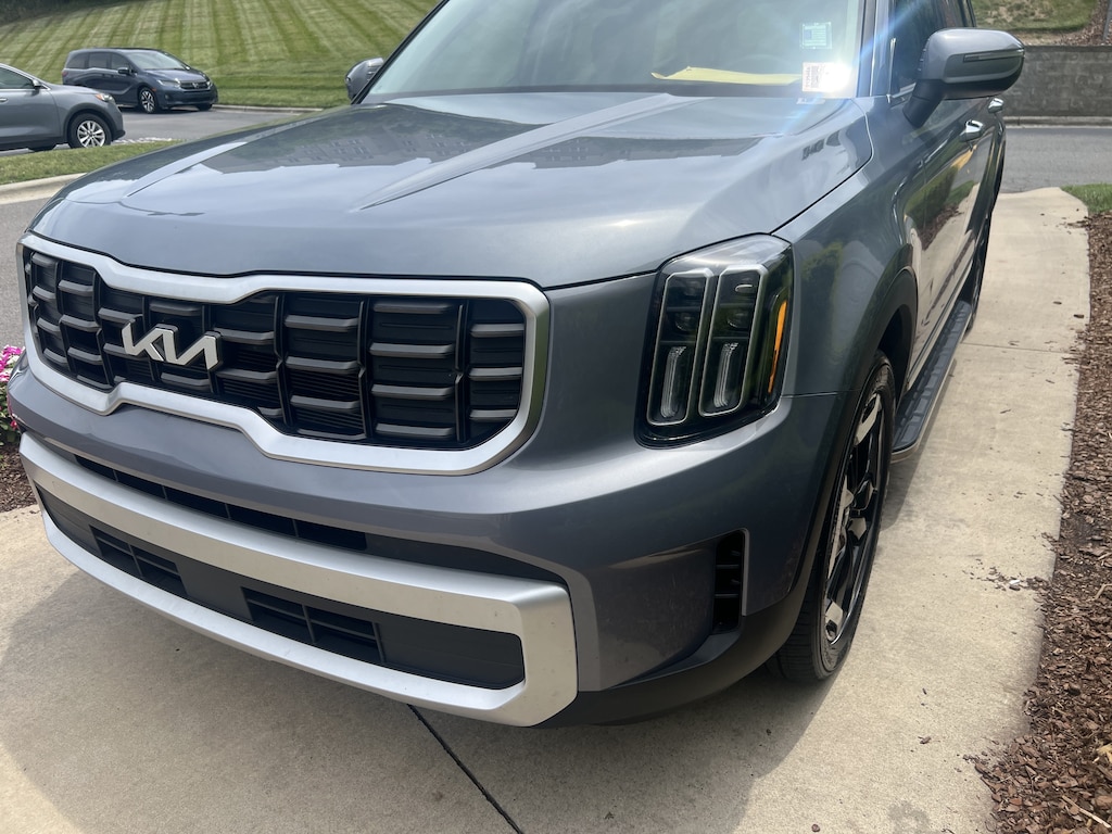 Used 2024 Kia Telluride S SUV