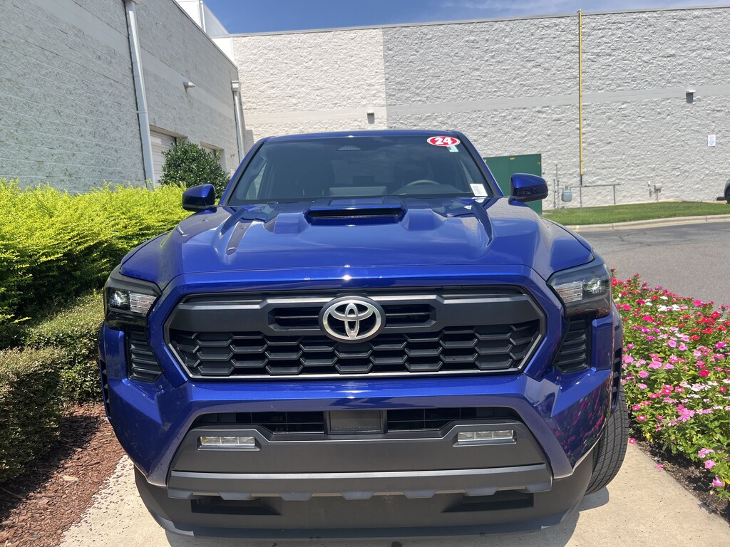 Used 2024 Toyota Tacoma 4WD TRD Sport Pickup