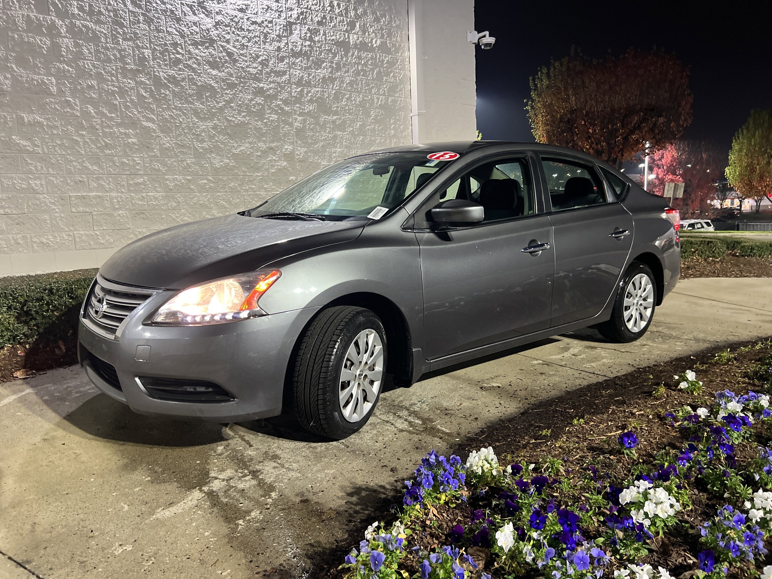 2015 Nissan Sentra SV photo 3