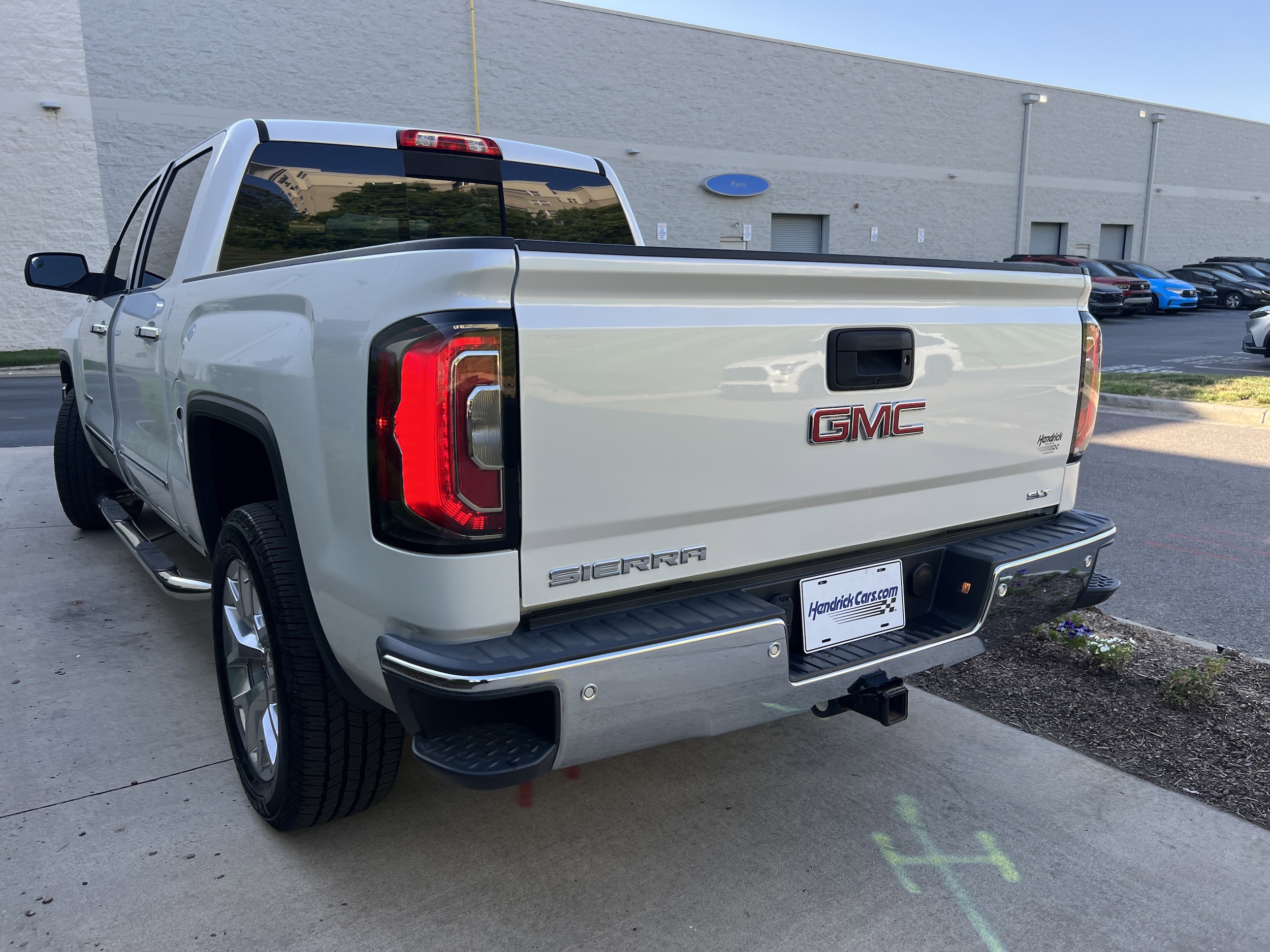2018 GMC Sierra 1500 SLT photo 6