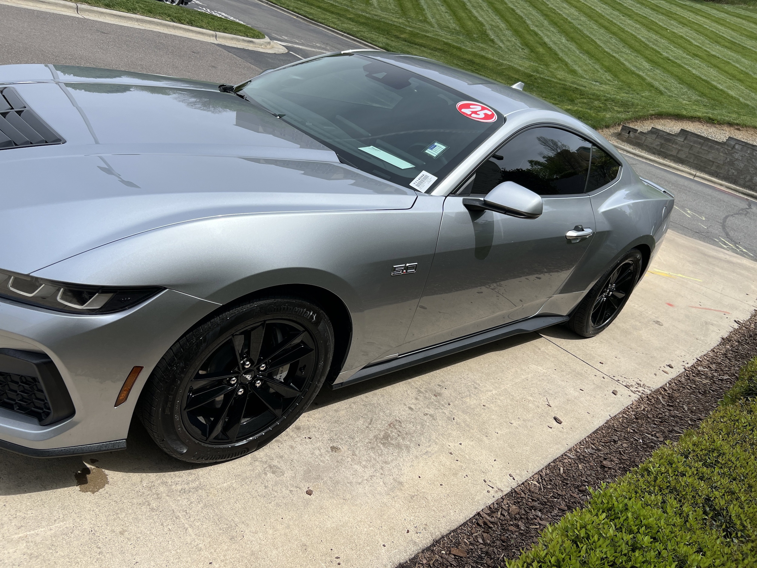 2025 Ford Mustang GT photo 5