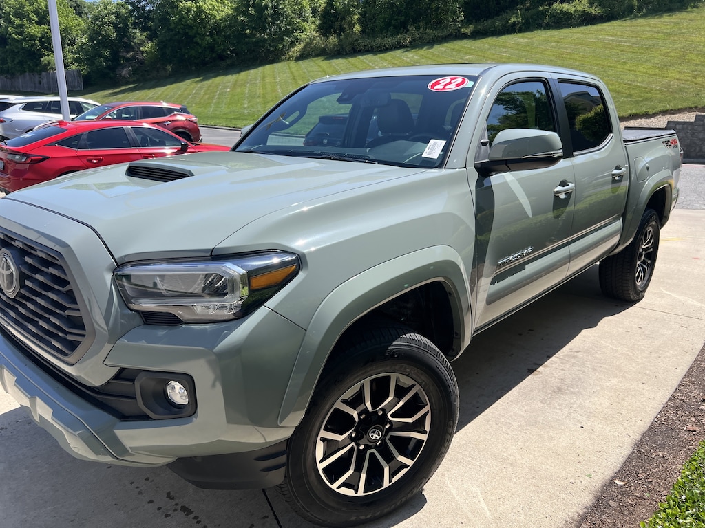 Used 2022 Toyota Tacoma 4WD TRD Sport Pickup
