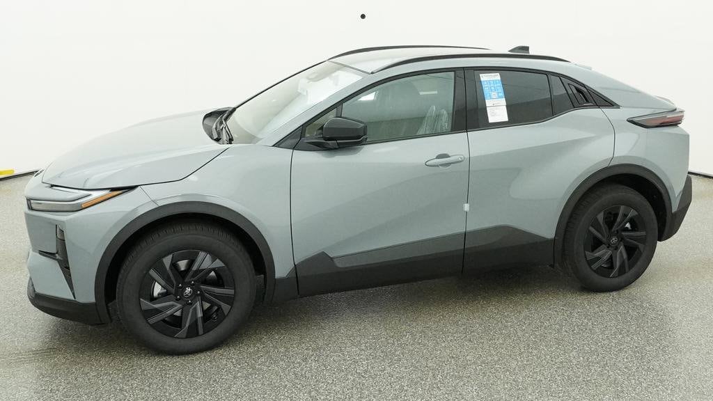 2026 Toyota C-HR SE