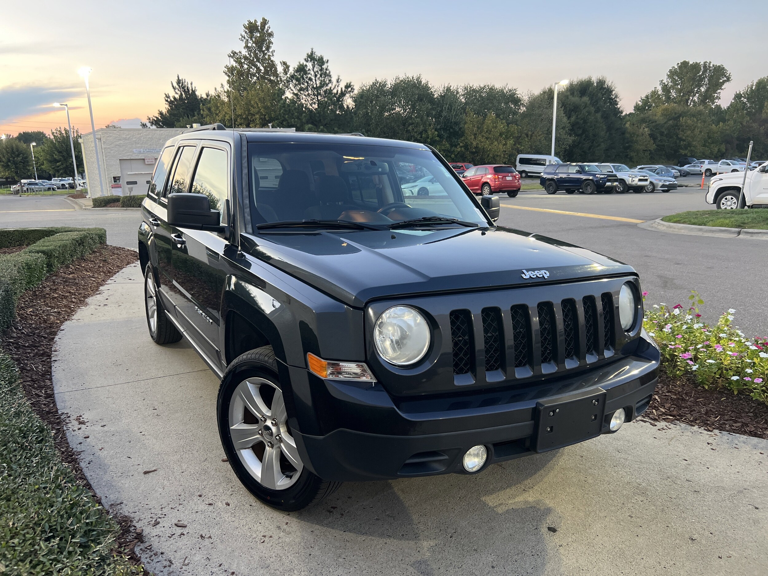 2014 Jeep Patriot Latitude photo 2